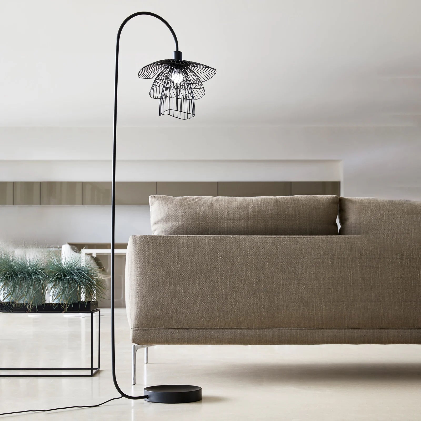 Stehlampe PAPILLON champagnergold