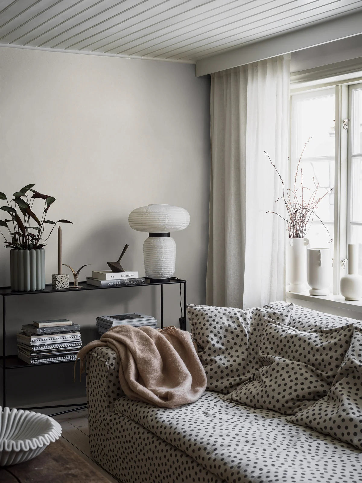 Strukturierte Tapete, die Leinen imitiert - FLAX FIBER grau-beige