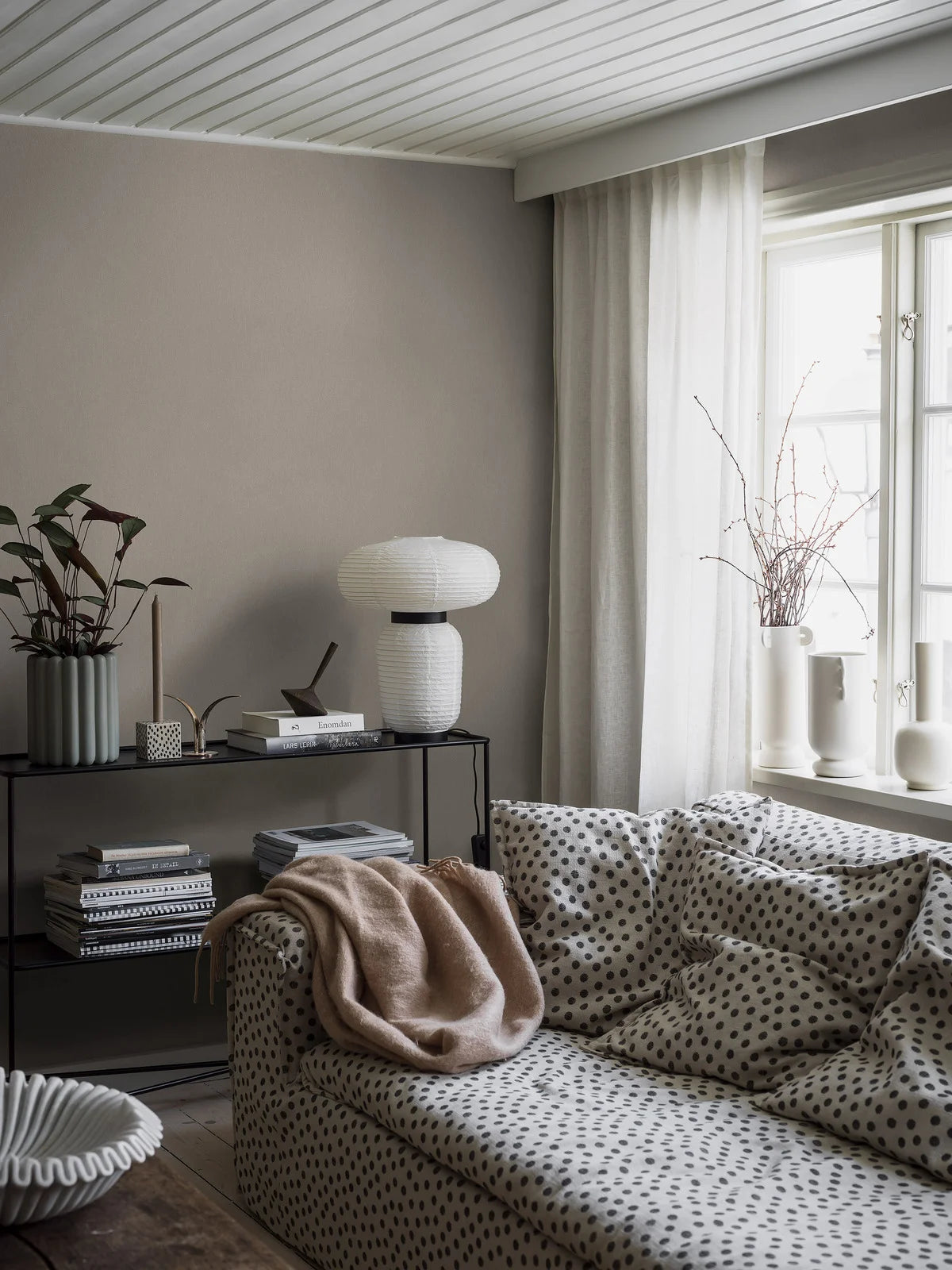 Strukturierte Tapete, die Leinen imitiert - NATÜRLICHES LEINEN dunkelbeige