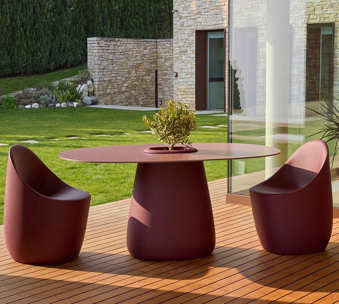 Cobble Gray Garden Table with Container