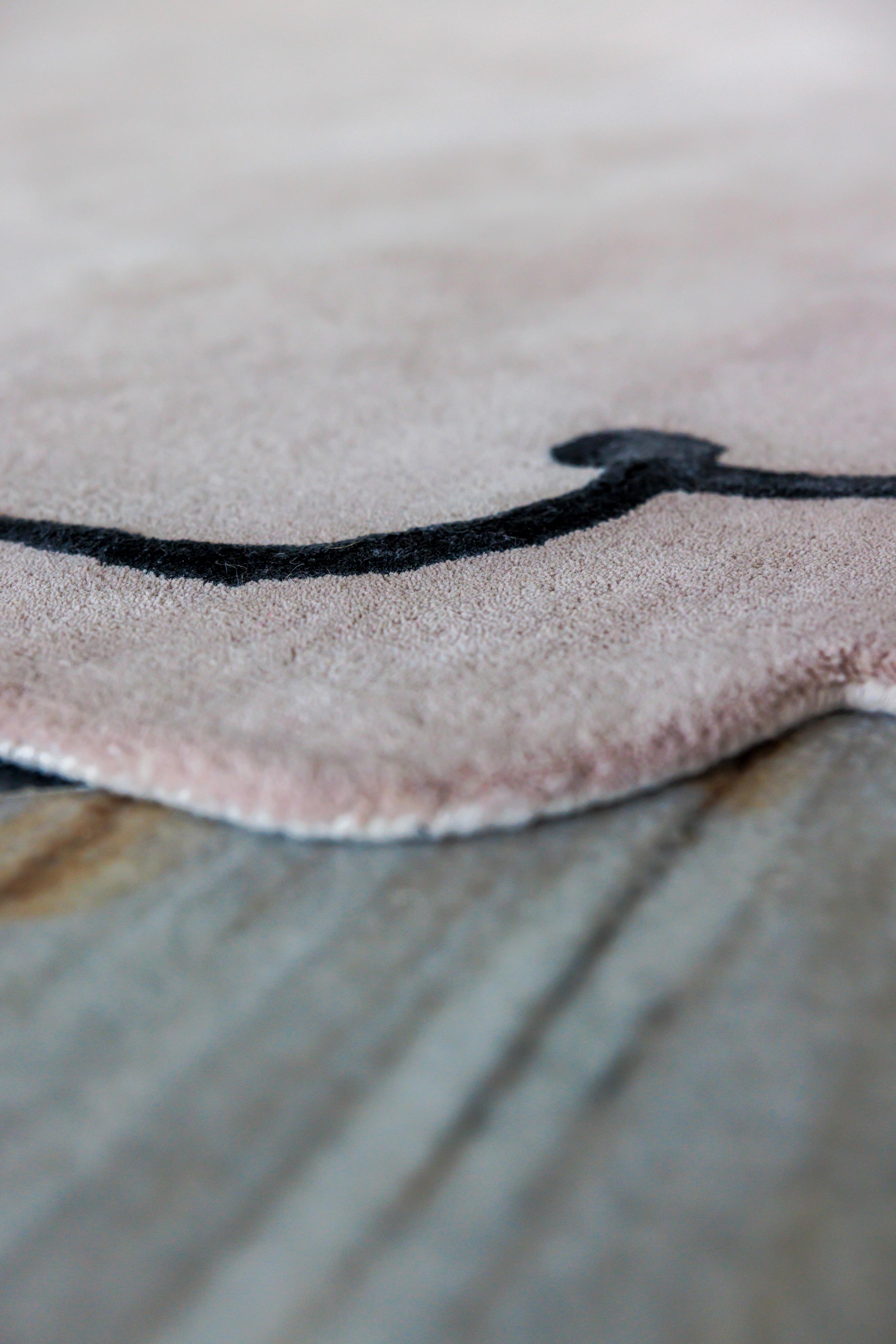 Teppich COOKIE schmutzig rosa mit schwarz