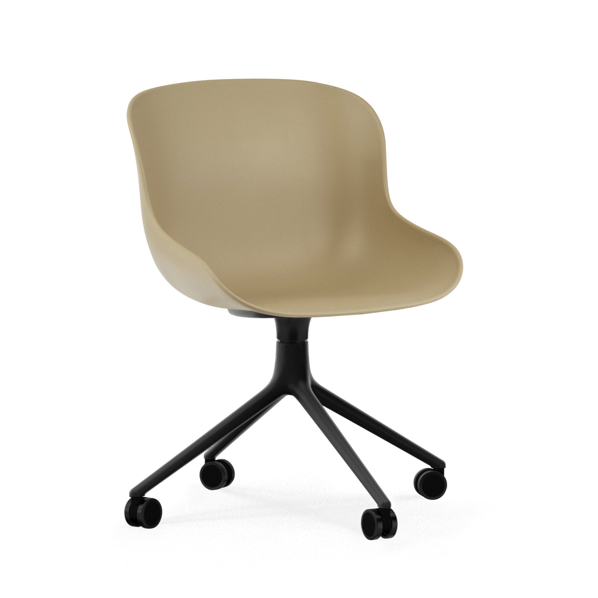 Hyg 4W sand chair with a black base