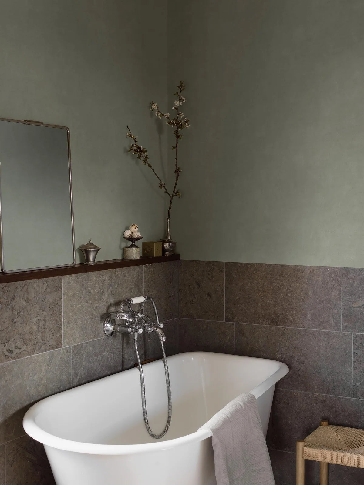 Canvas-like Wallpaper SHADES - LARIMAR Light Green