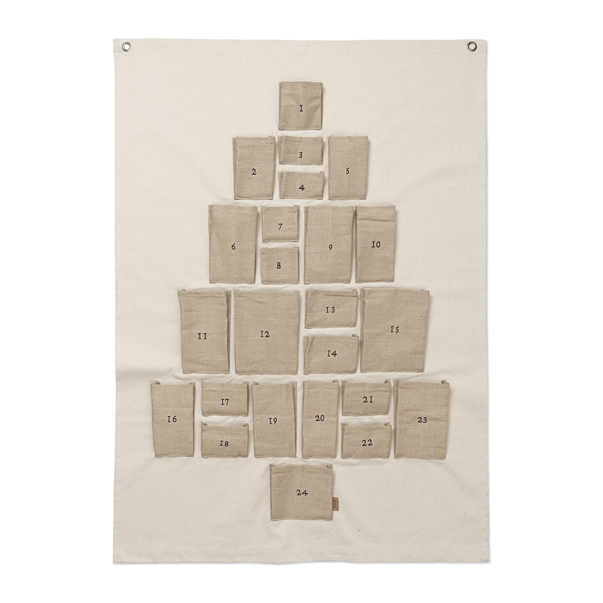 Kalendarz adwentowy PINE naturalny – ferm LIVING