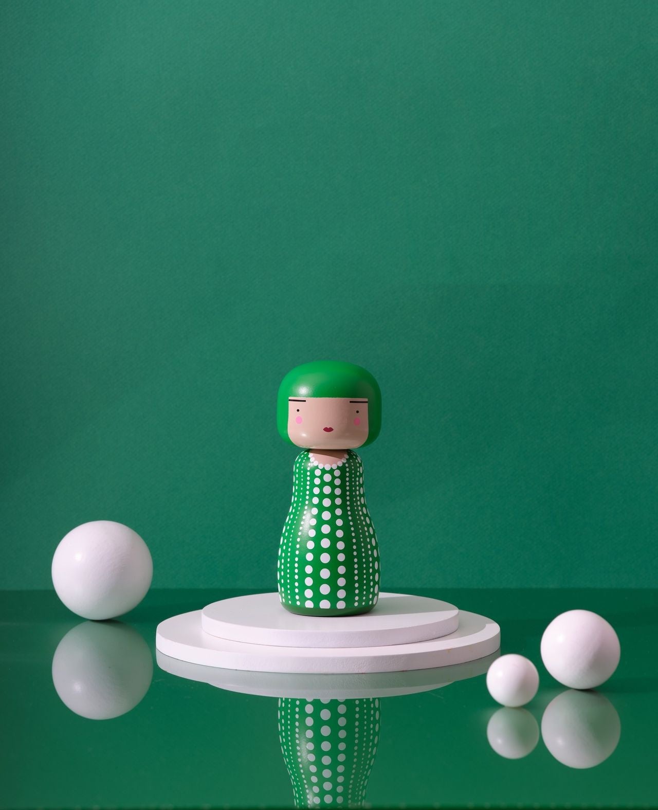 Decorative Figure DOT GREEN - Limited Edition