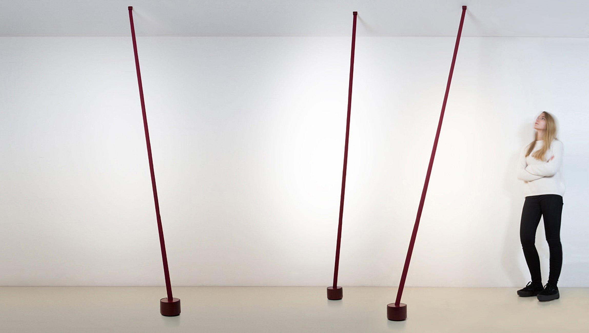 Stehlampe ELASTICA blau