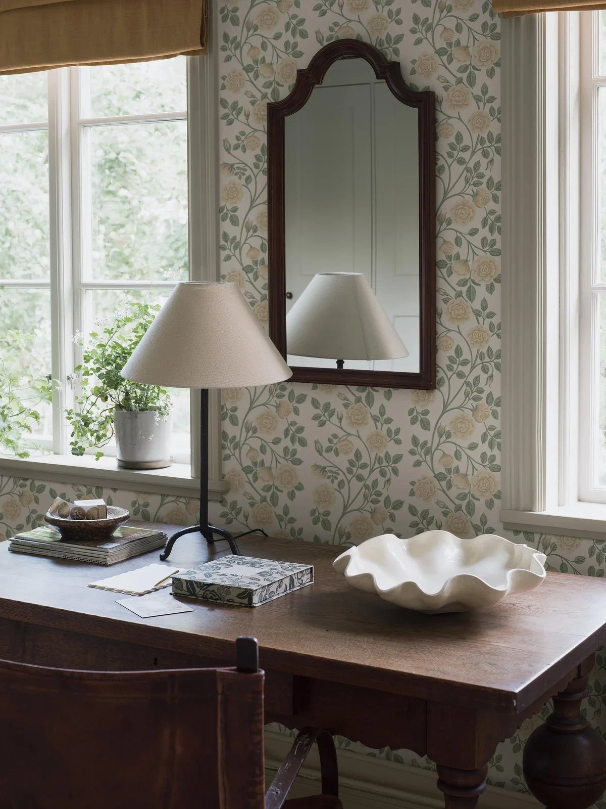 Tapete mit floralem Muster ELSA in Weiß mit Gelb