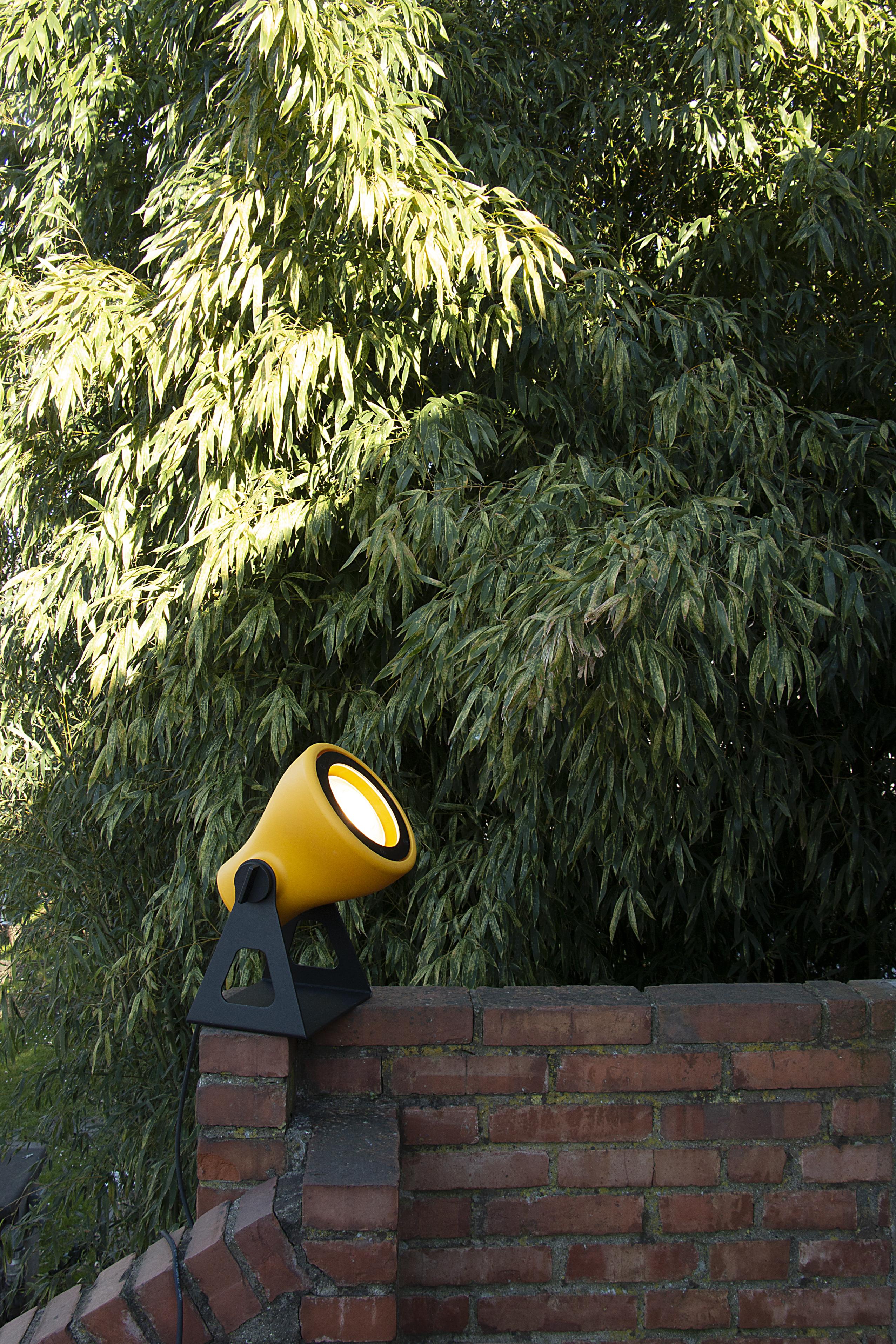 Lampa zewnętrzna podłogowa FROG żółty