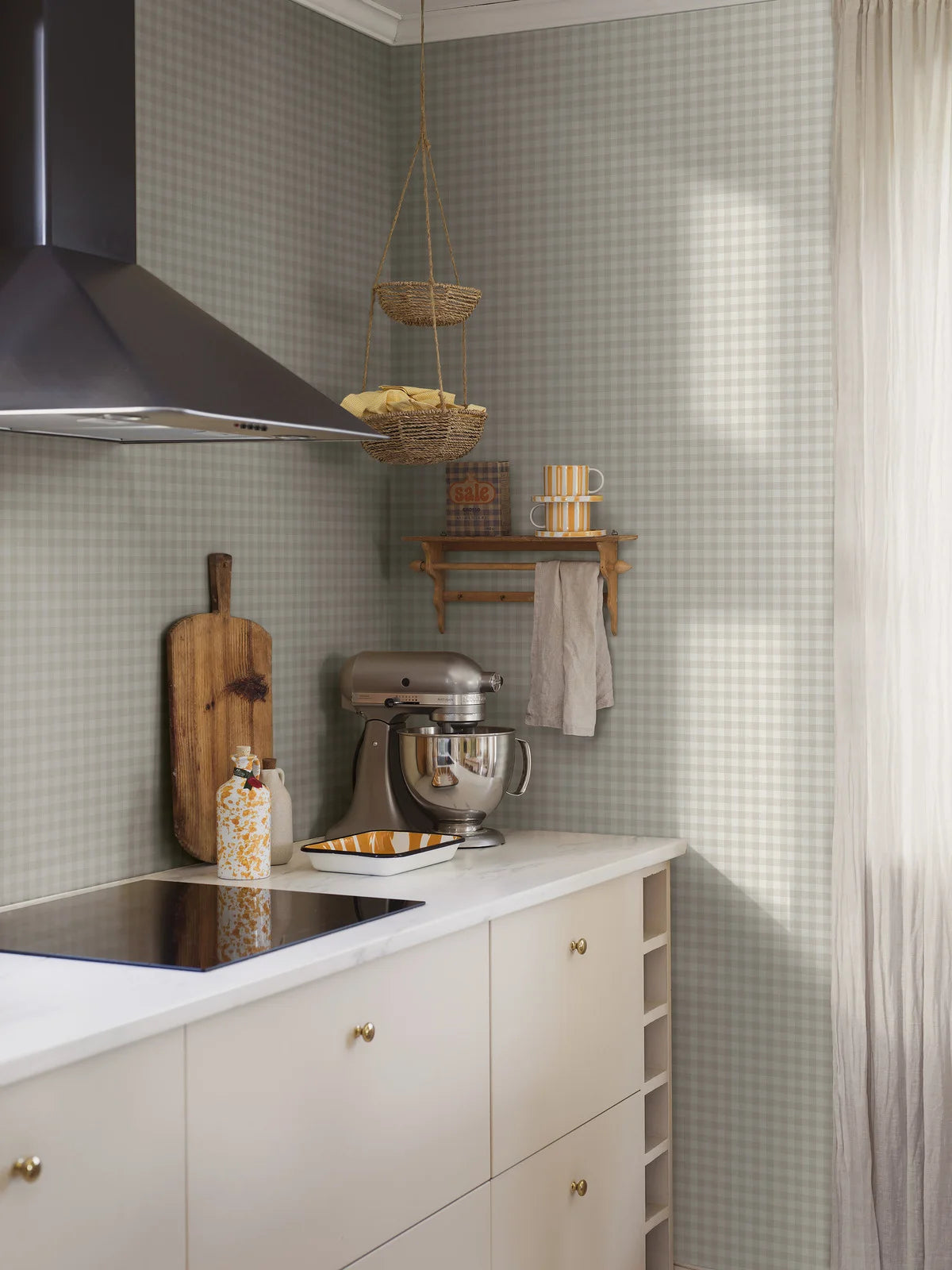 Structural wallpaper imitating linen in plaid PICNIC CHECK gray with beige