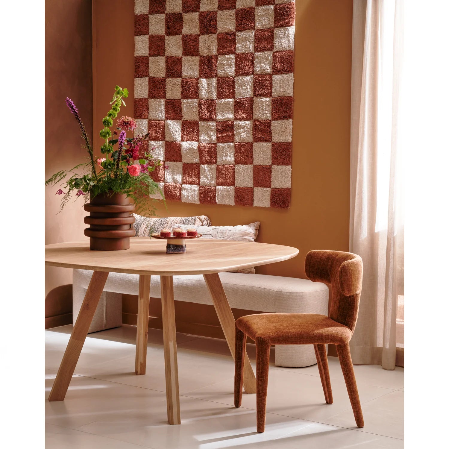 Zimt -Genehmigungsstuhl