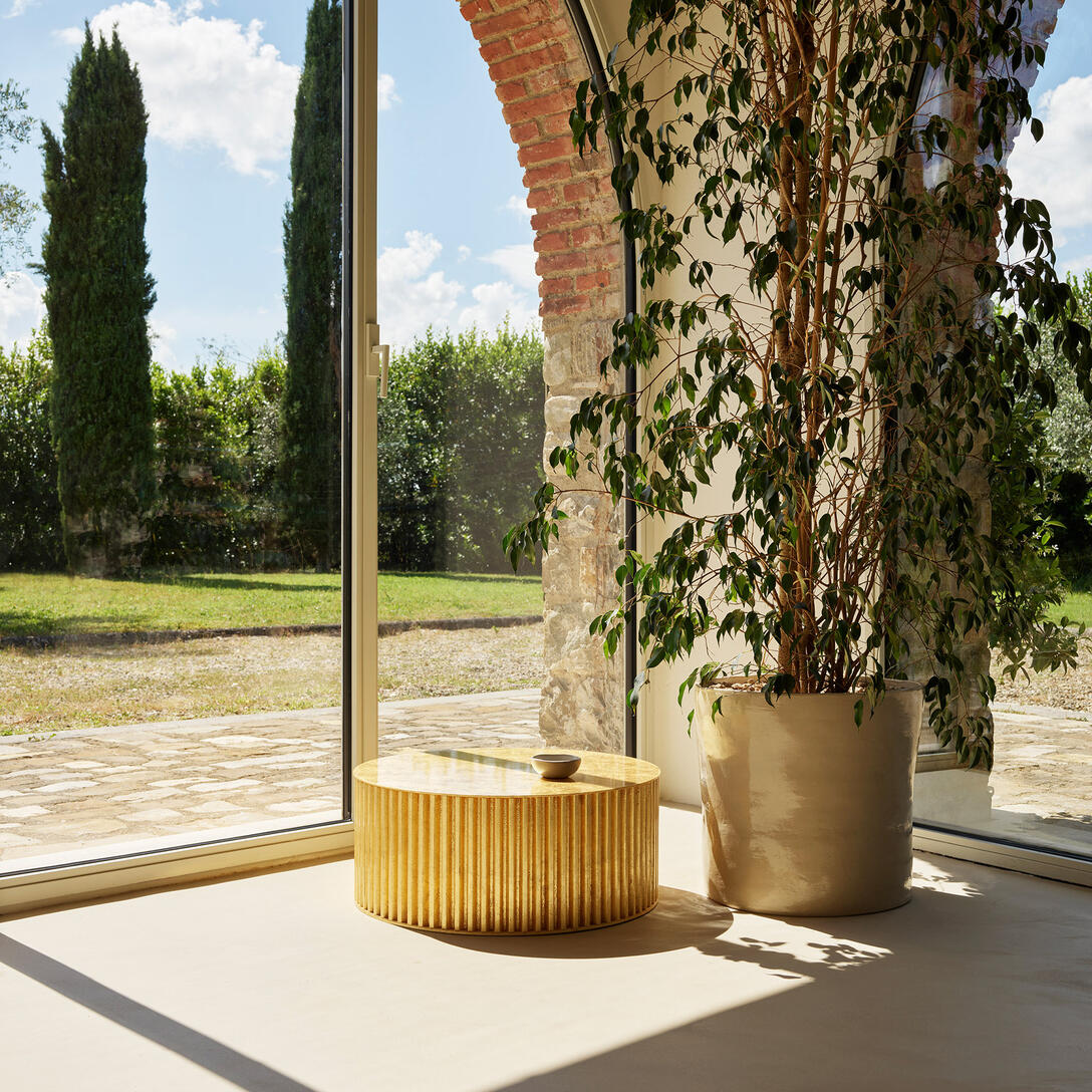 HERCLINO gold coffee table