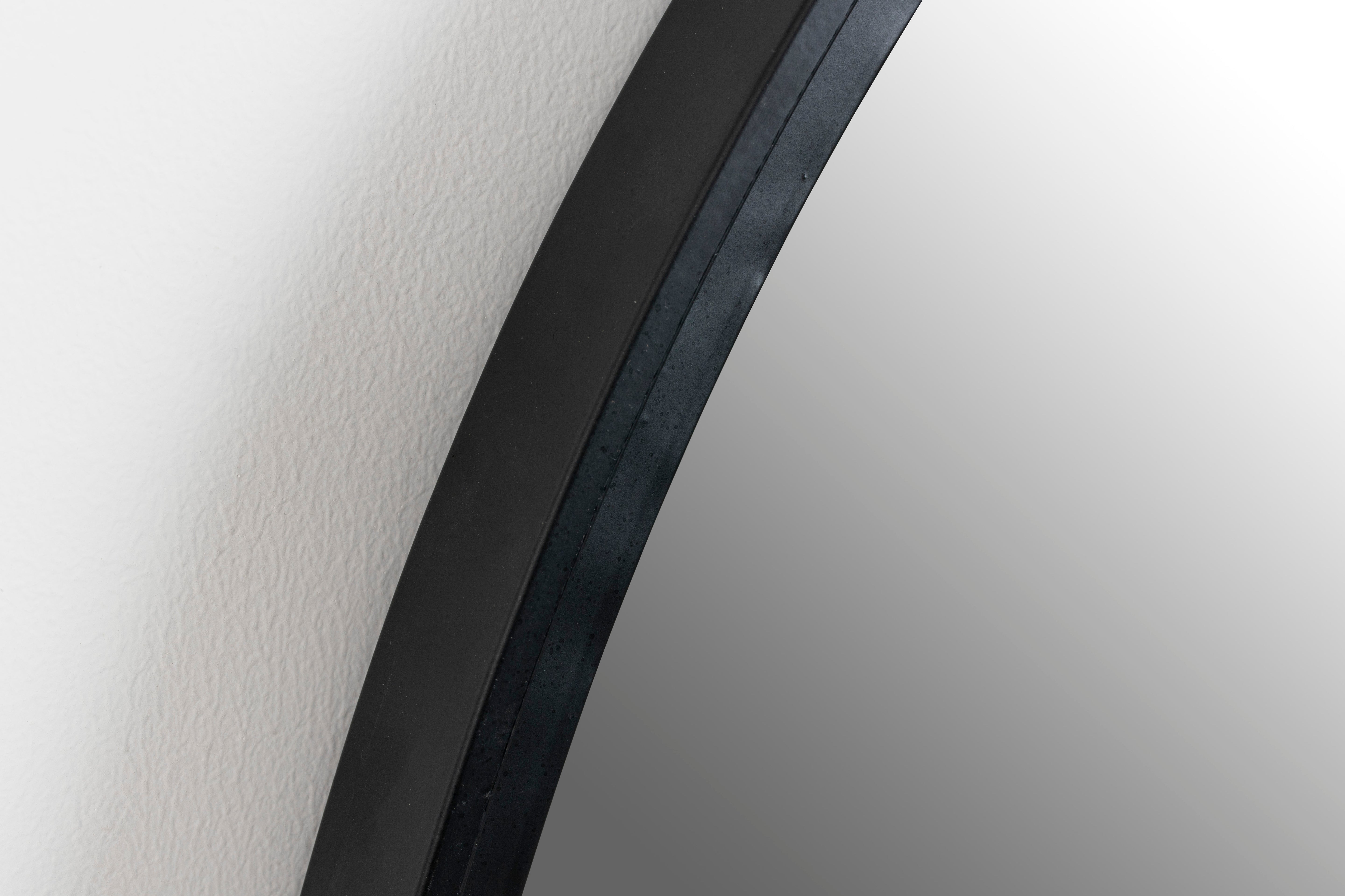 MATZ OVAL black mirror