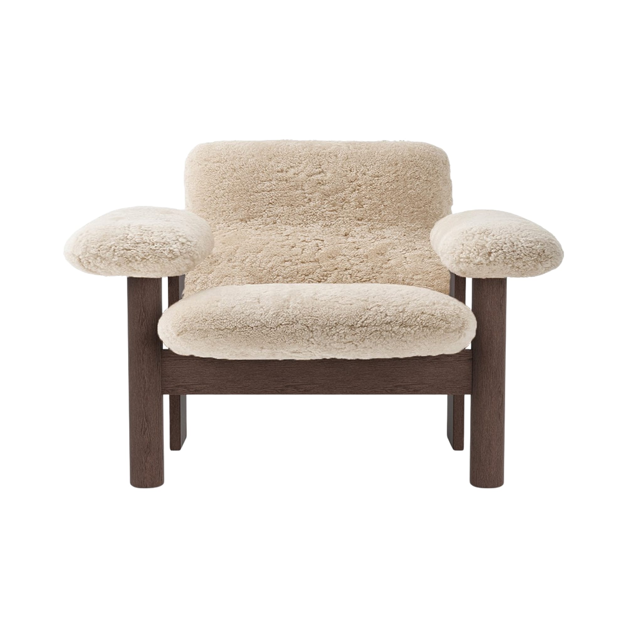 BRASILIA Armchair in Sheepskin with Dark Oak Base