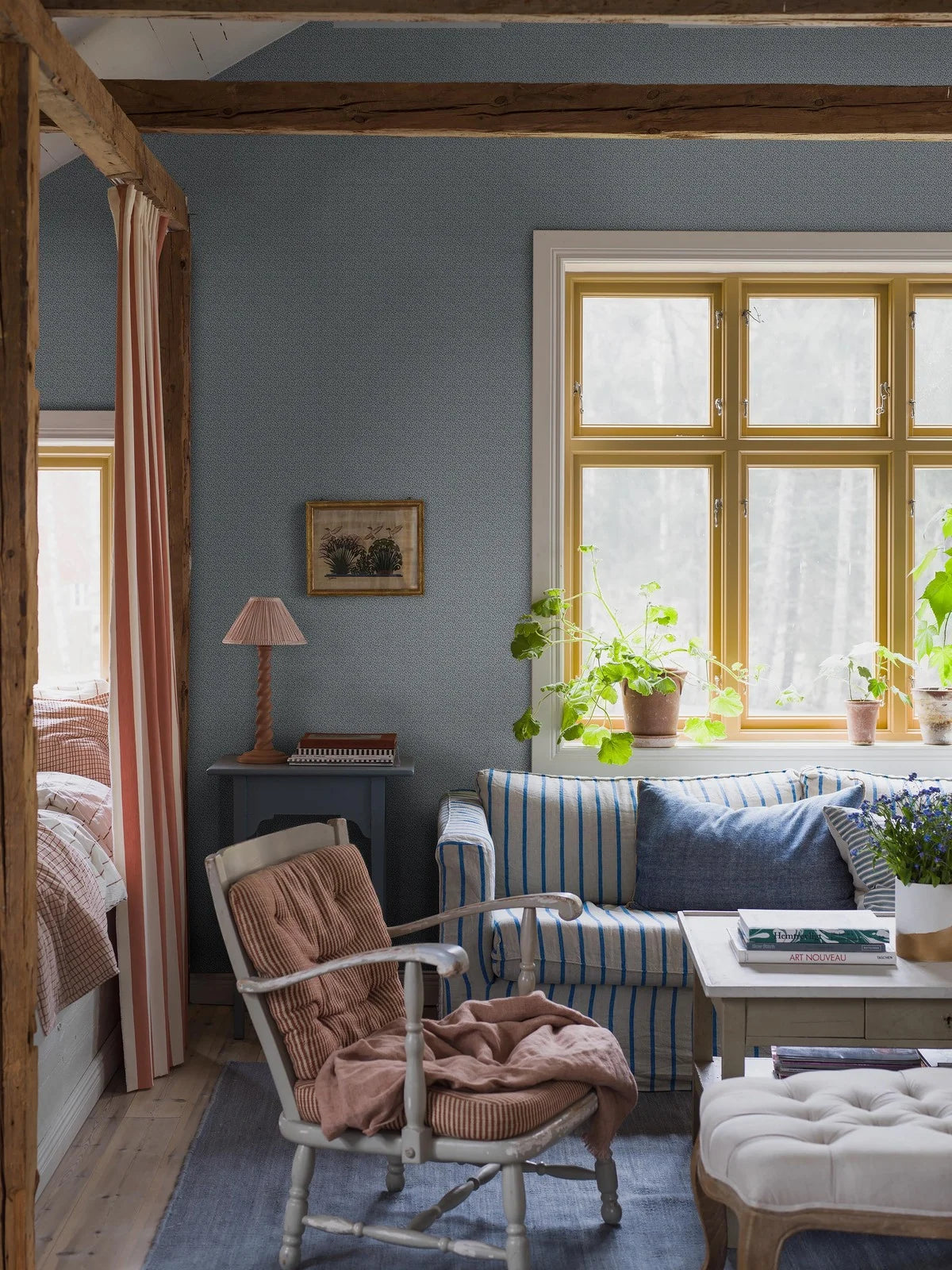 Tapete mit Pflanzenmotiv IDA blau mit Weiß