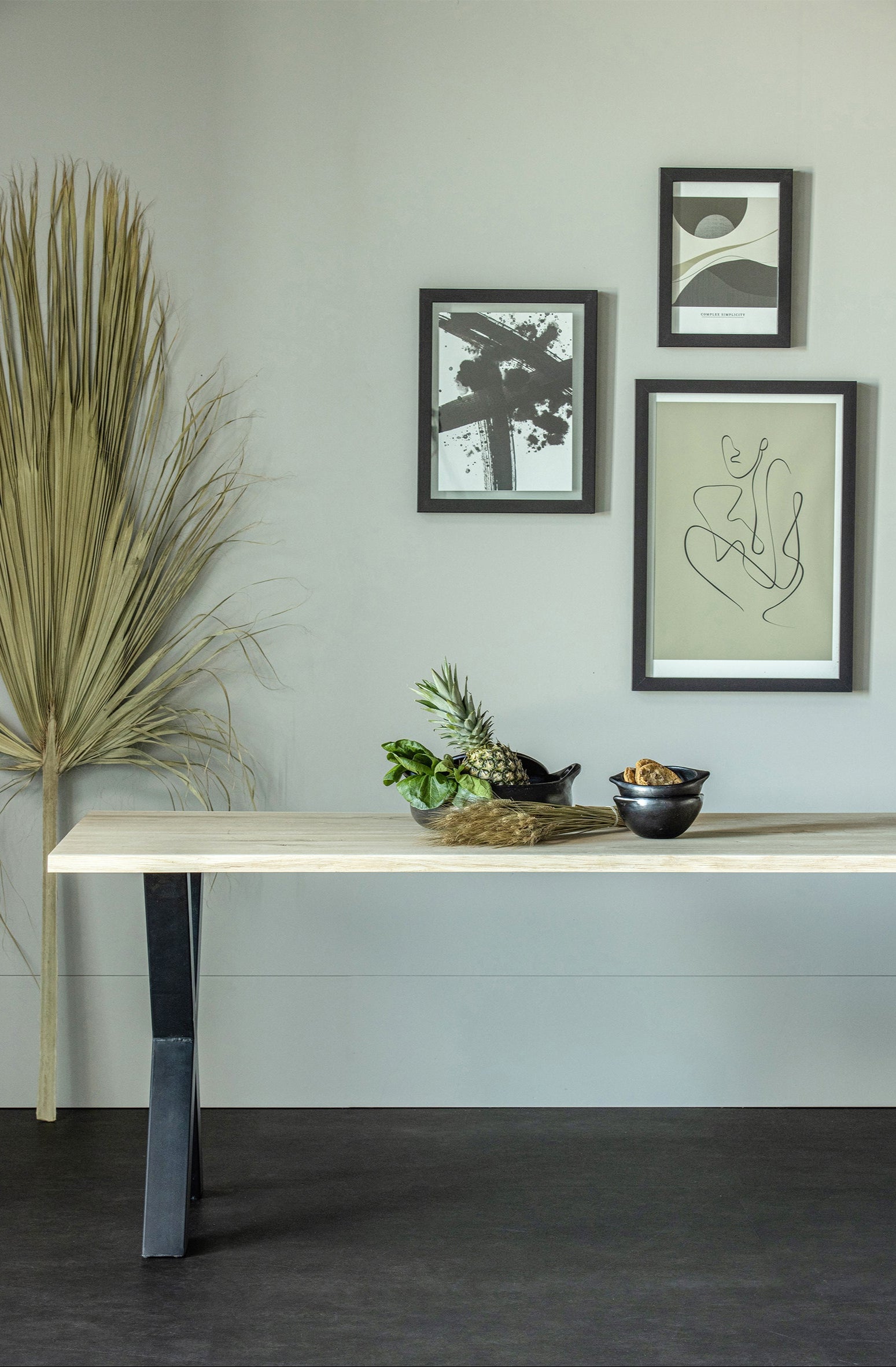 TABLO TREE table with X-shaped legs