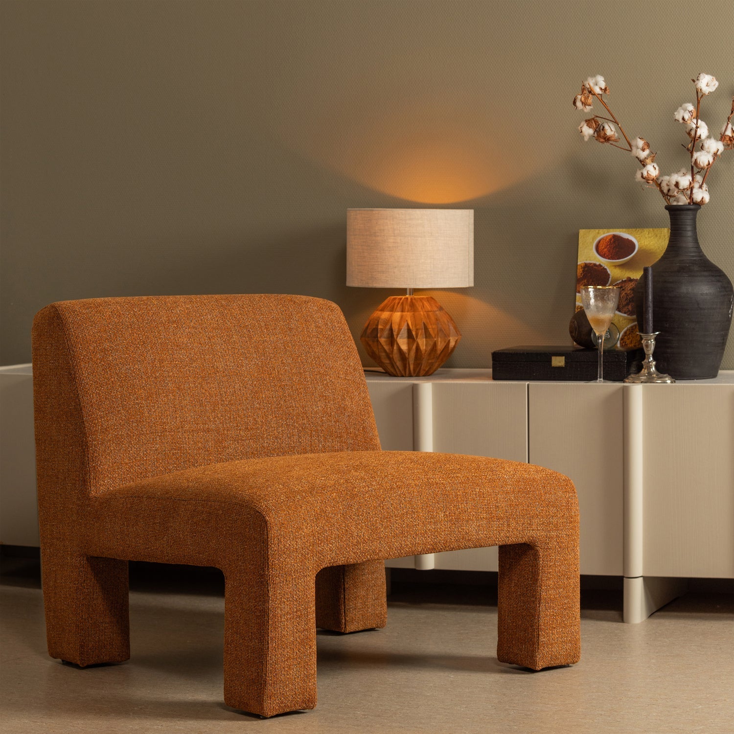 Caramel lavid armchair