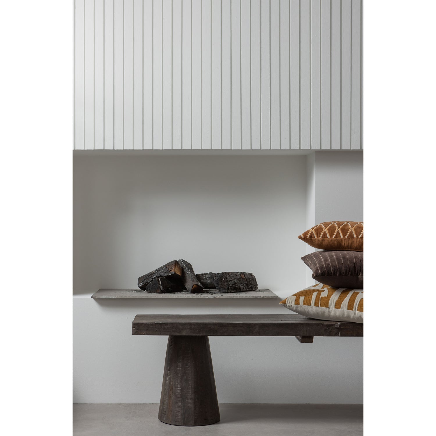 CLYDE bench dark brown