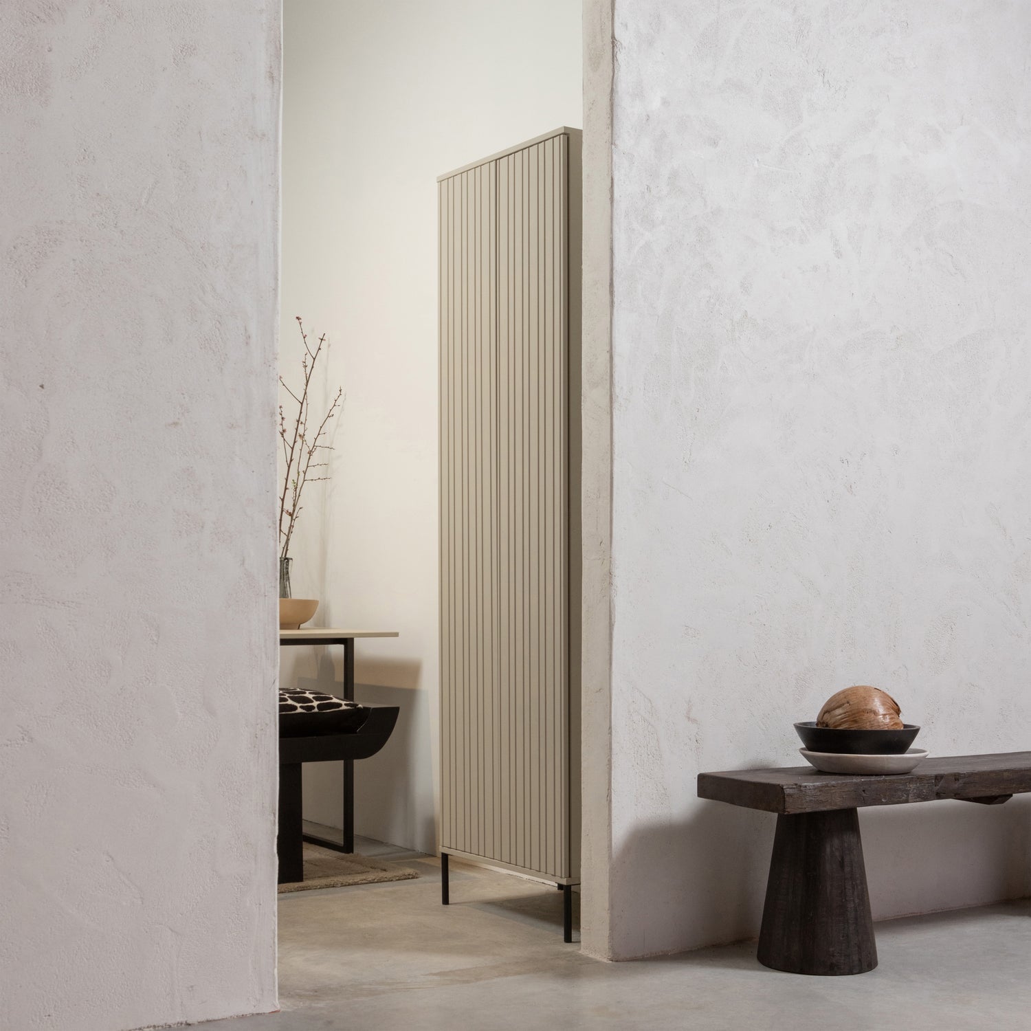 NEW GRAVURE beige shelf