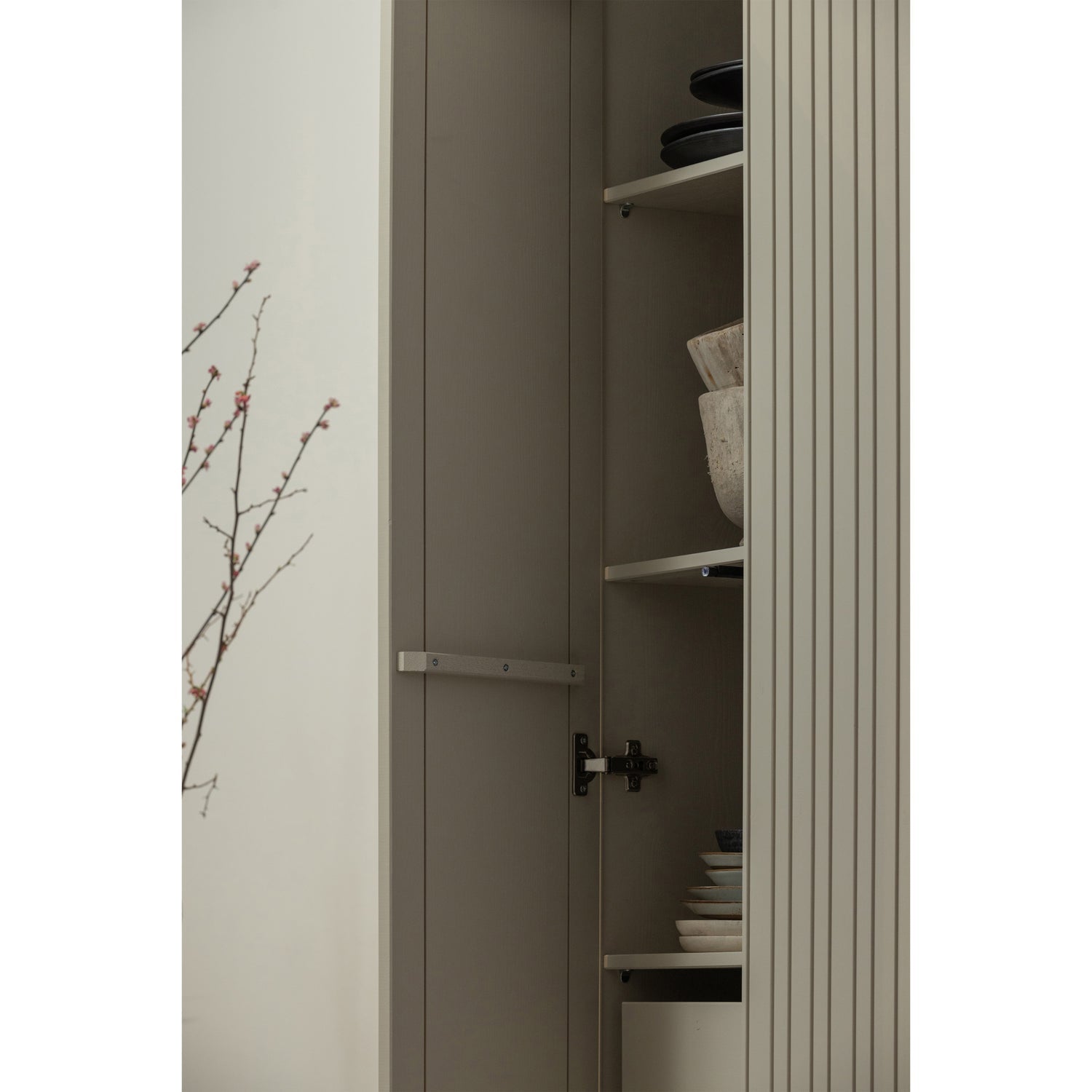 NEW GRAVURE beige shelf