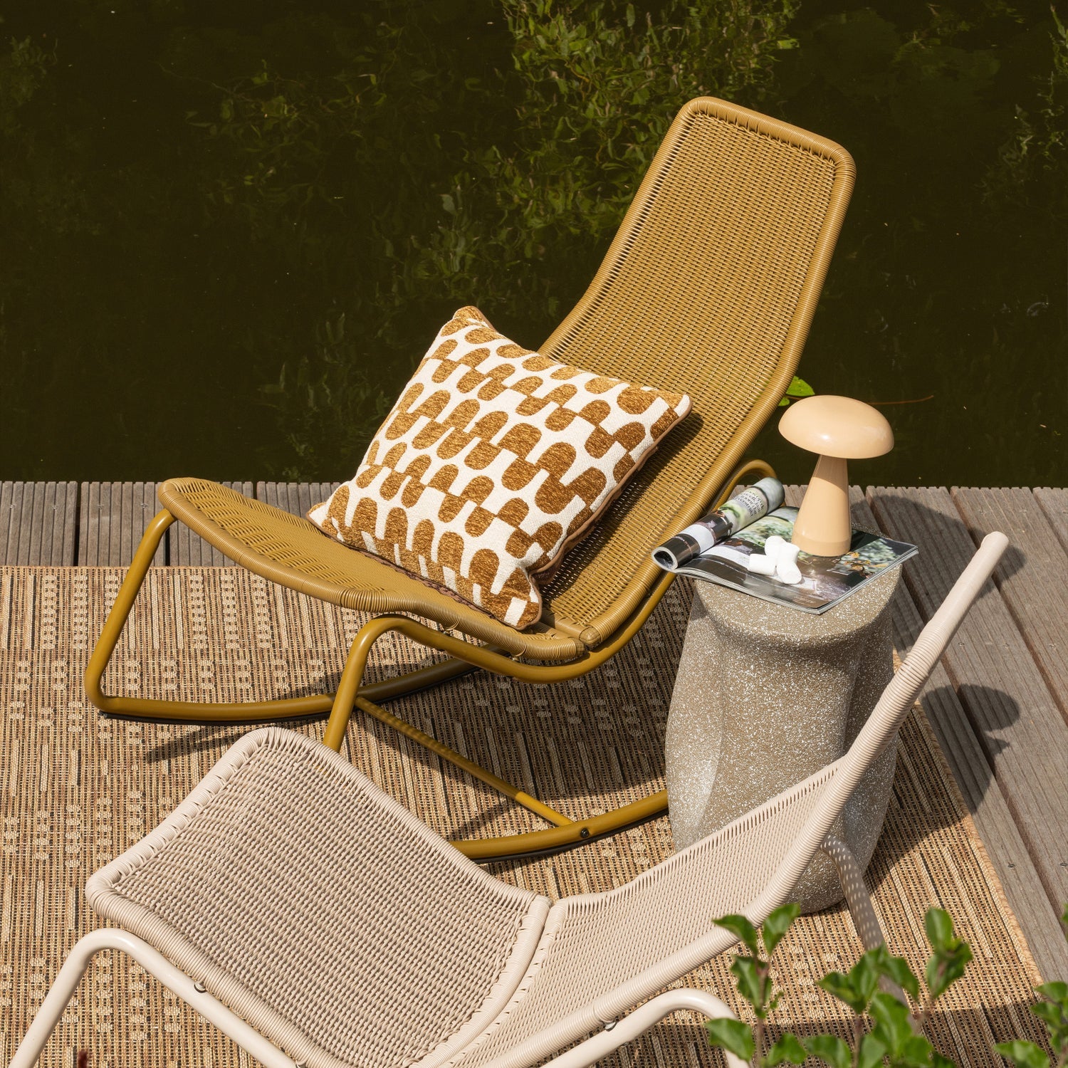 TOM Sand Garden Rocking Chair