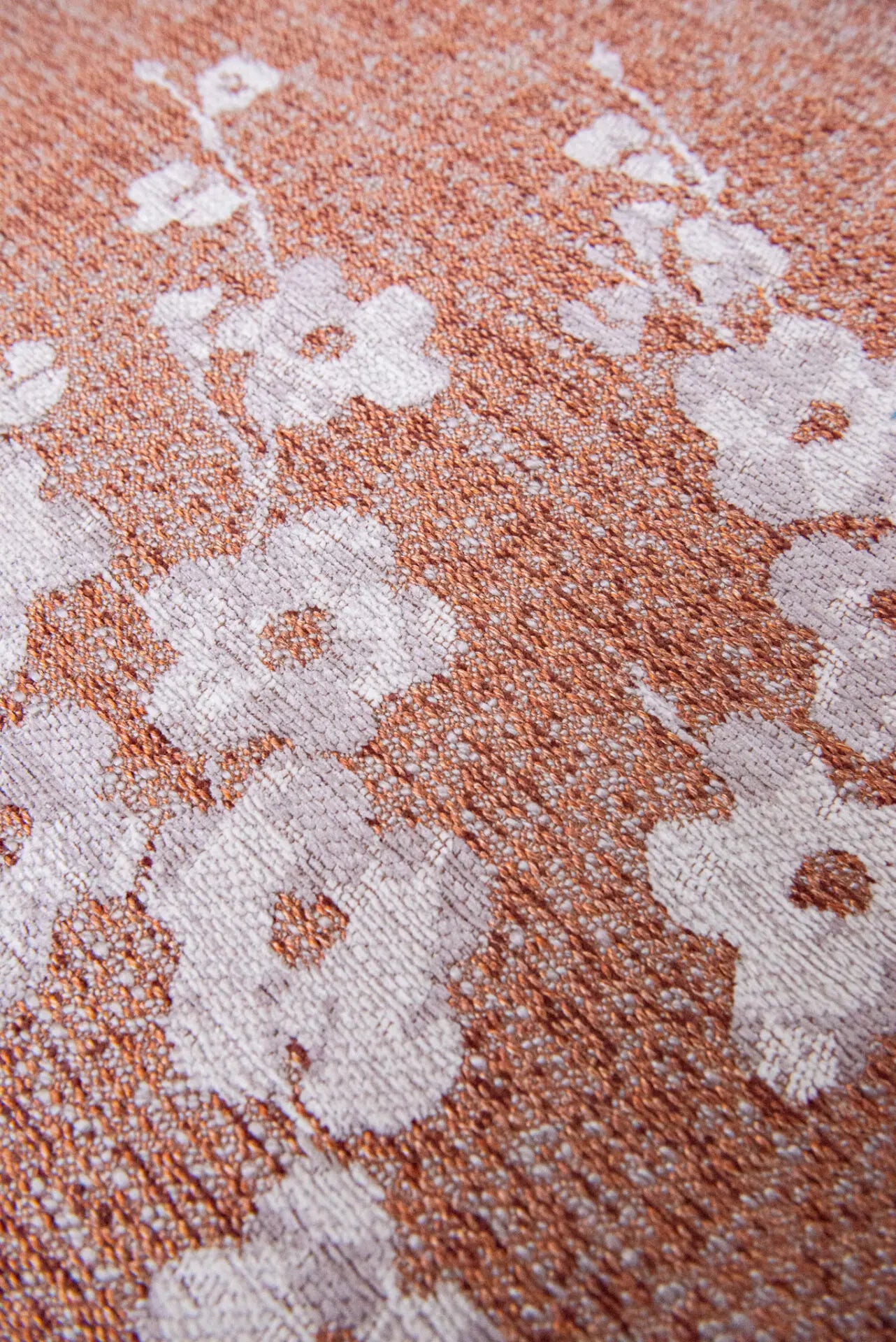 Ovaler Teppich SAKURA rosa mit Weiß