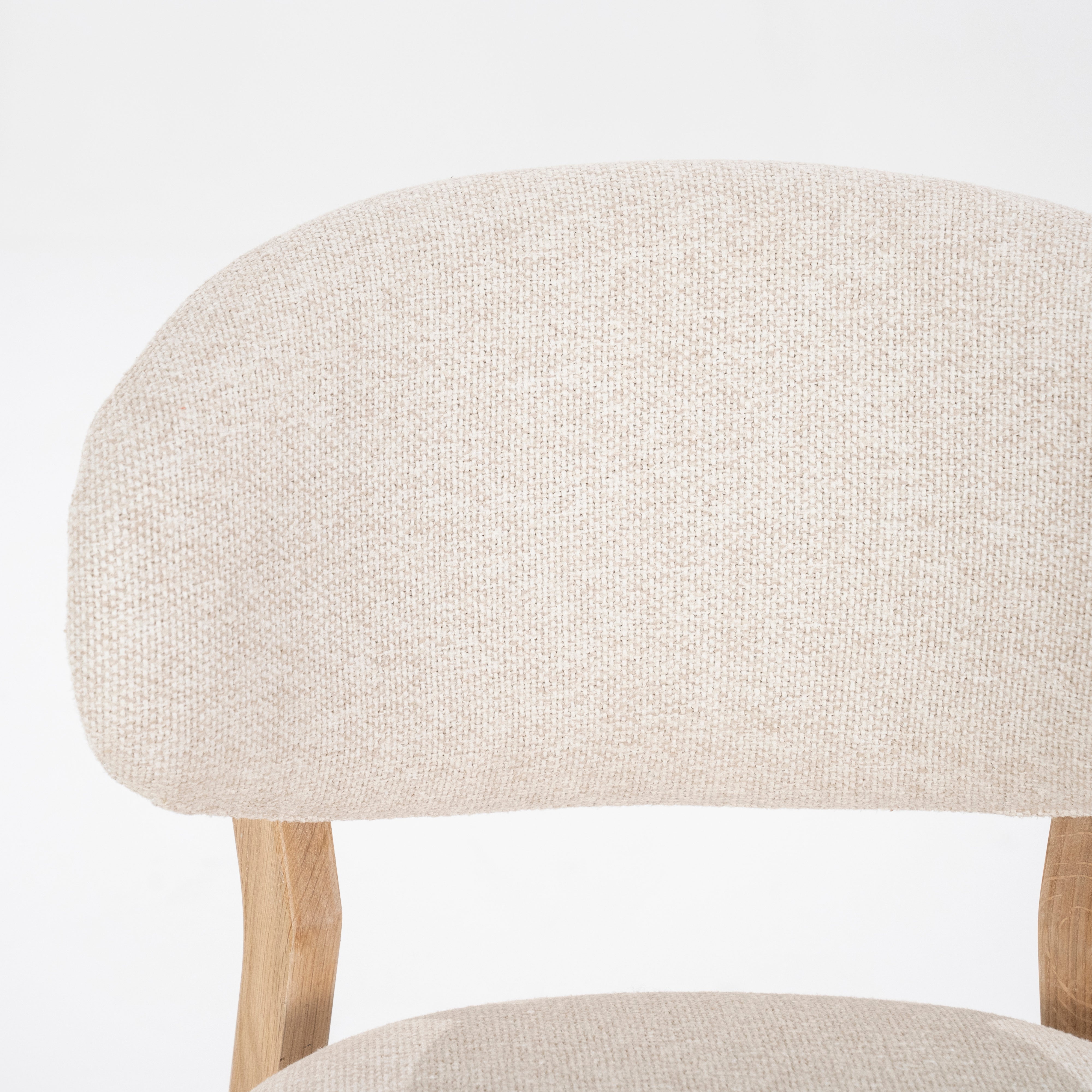 Stuhl MIKKY beige mit Eichenbasis
