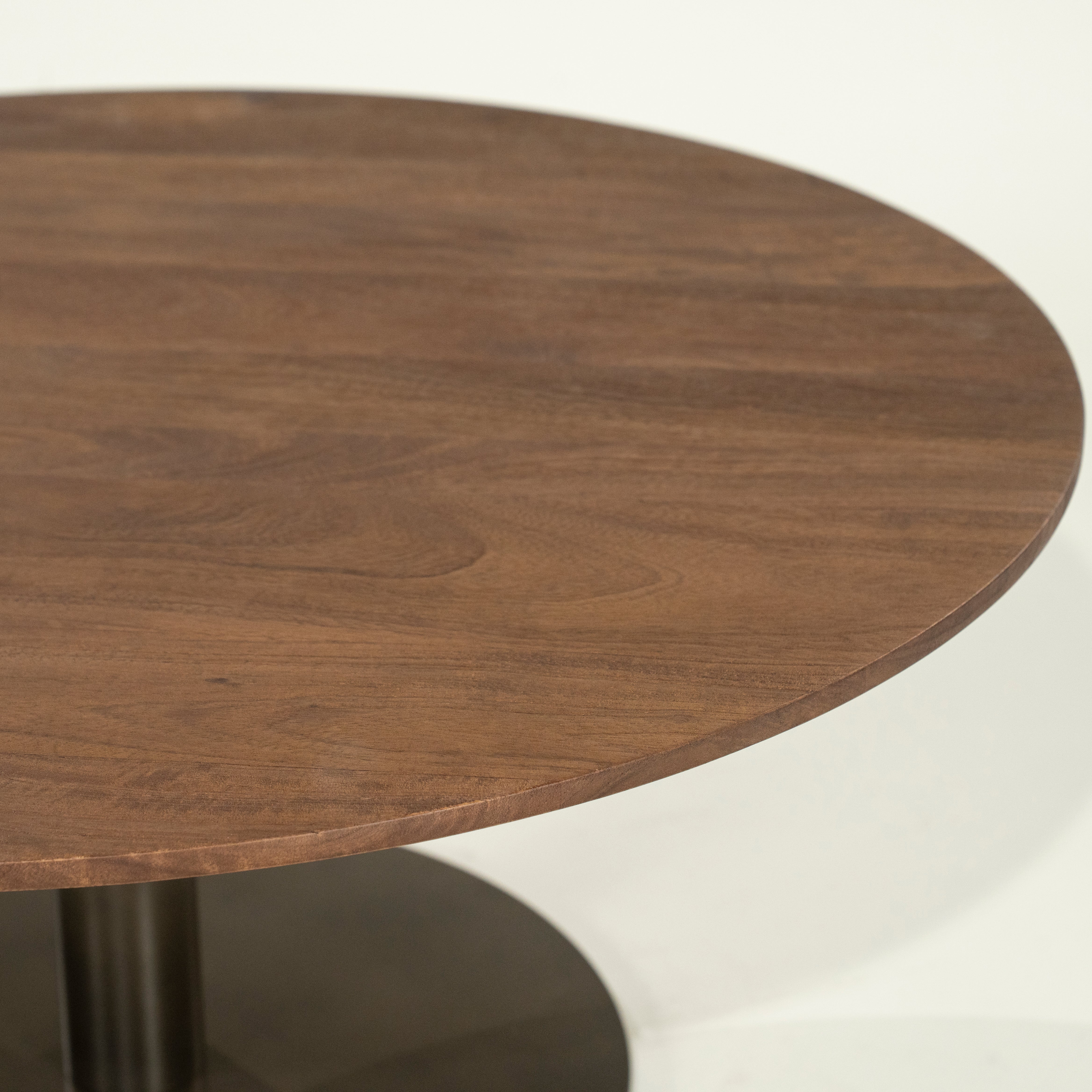 ESILA coffee table mango wood with metal base