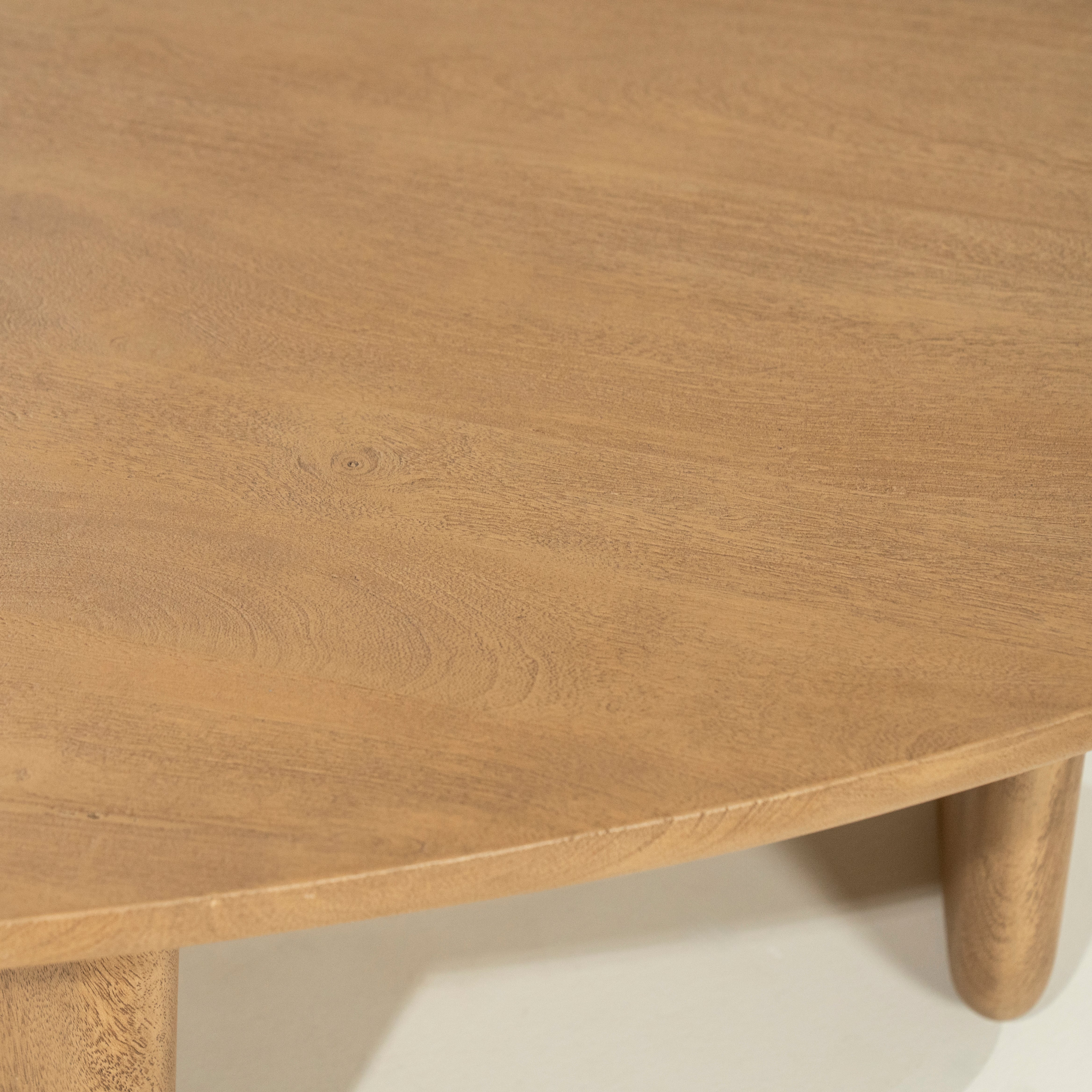 Couchtisch MAUD aus Mangoholz