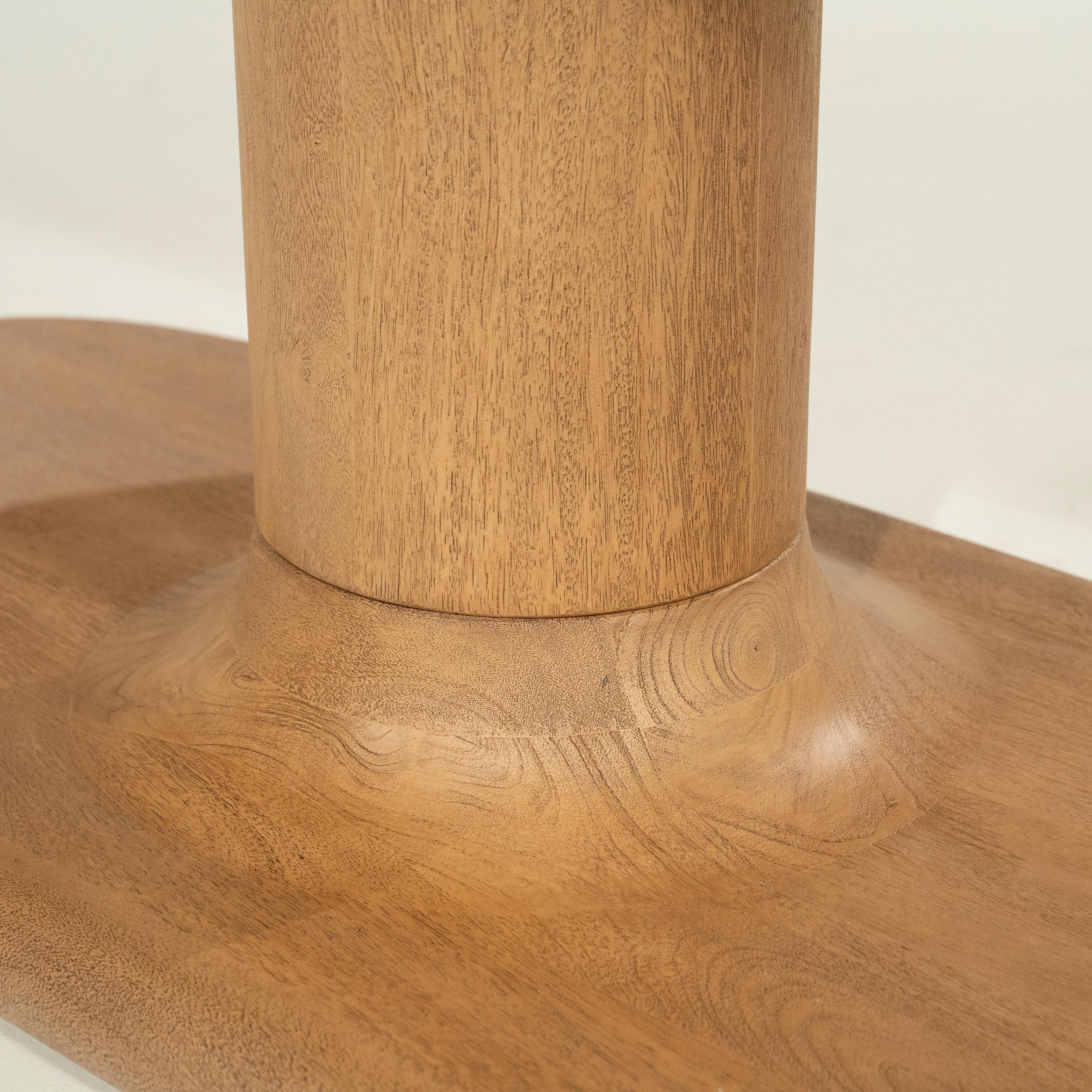 Ovaler Tisch COCO aus Mangoholz