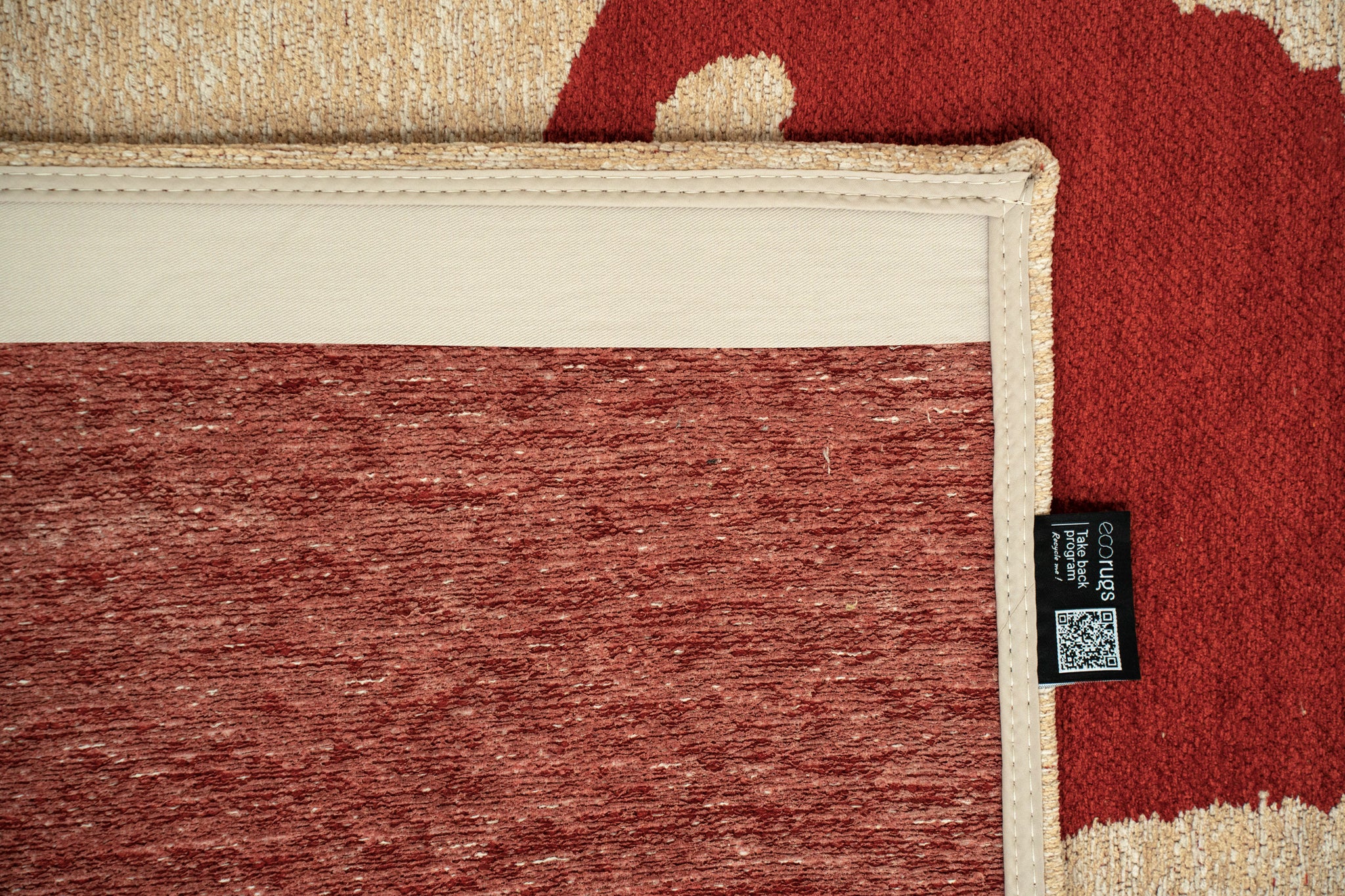 RIBBON Beige Carpet with Red