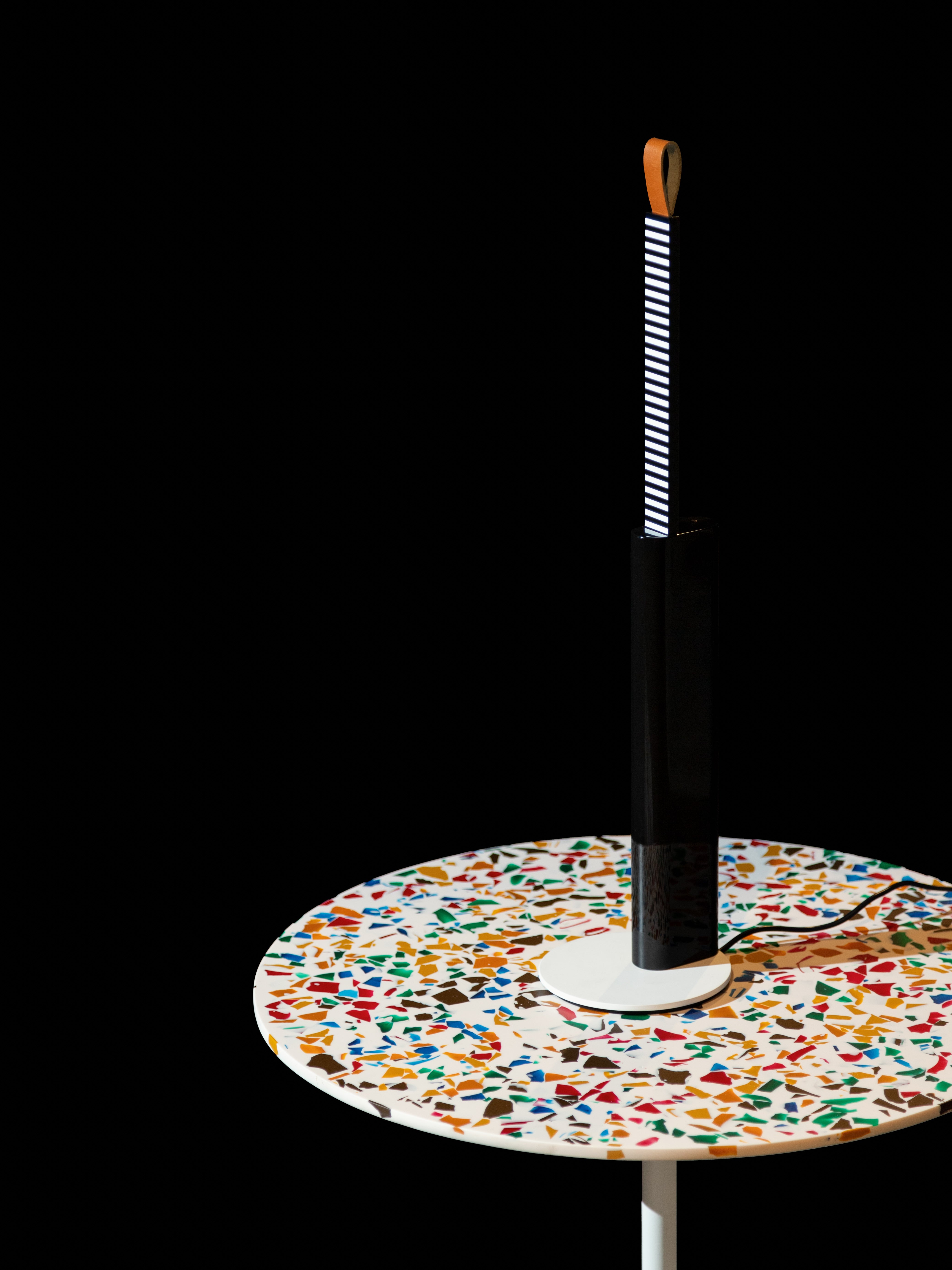 Tischlampe METRICA glänzend schwarz
