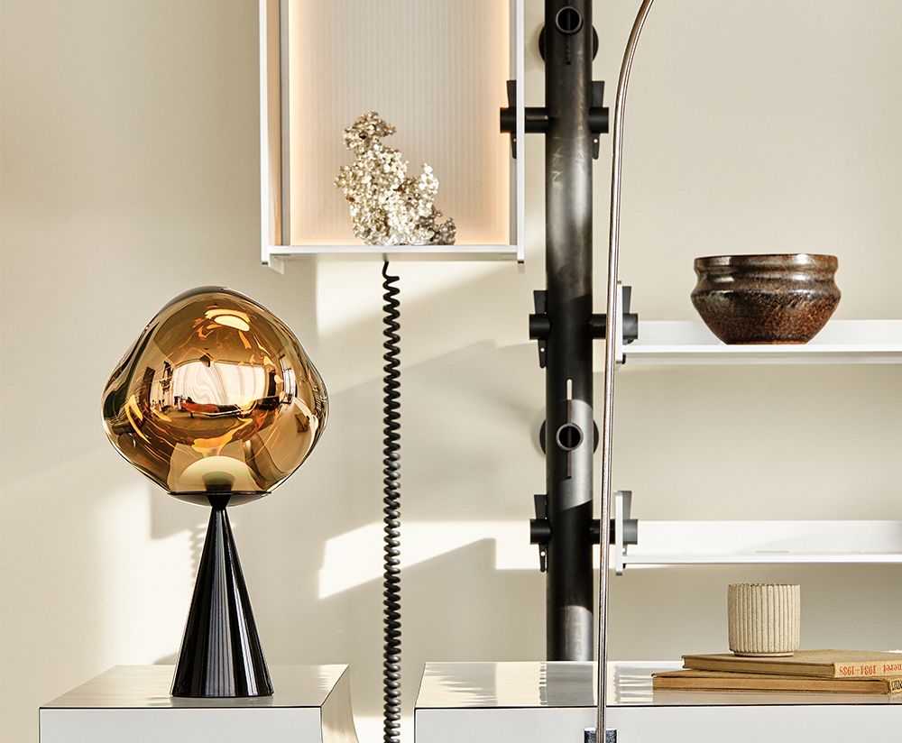 Lampa stołowa MELT złoty – Tom Dixon
