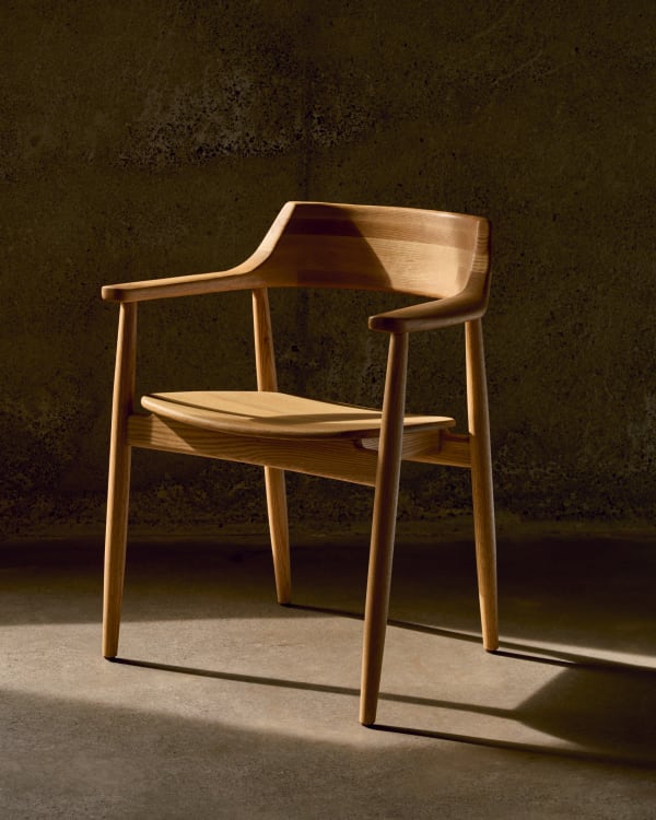 FONDES chair made of solid oak wood