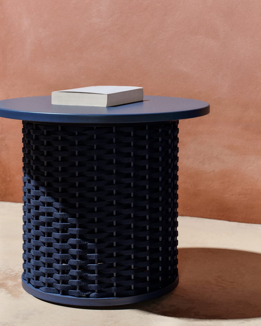 Sedalis blue garden table