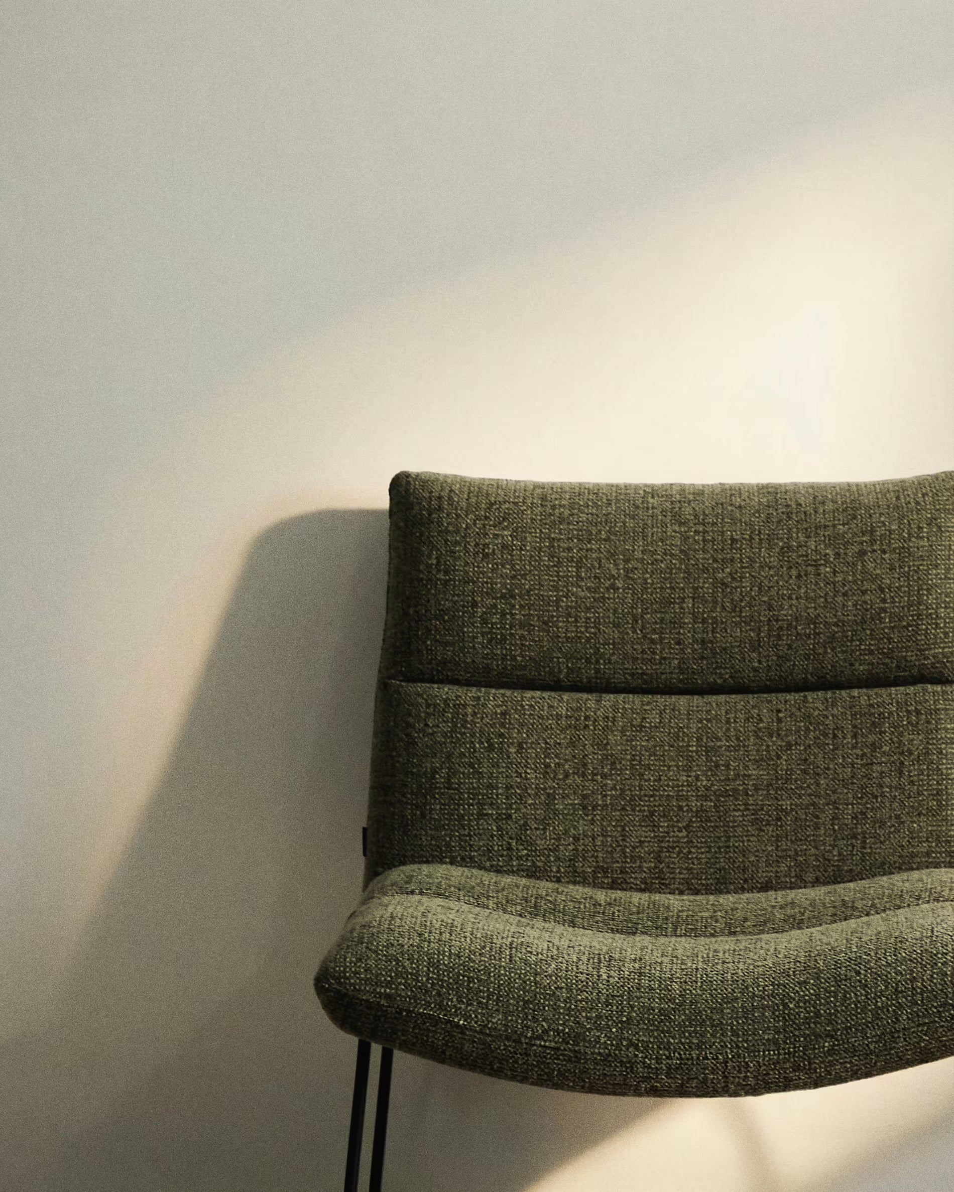 Fotel ASEN zielony szenil – Kave Home