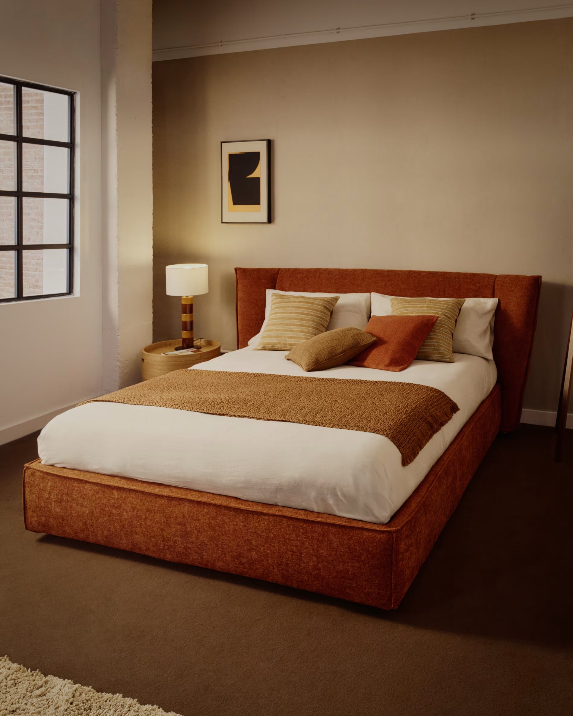 Bett mit Bettkasten ARVIAN ziegelroter Chenille