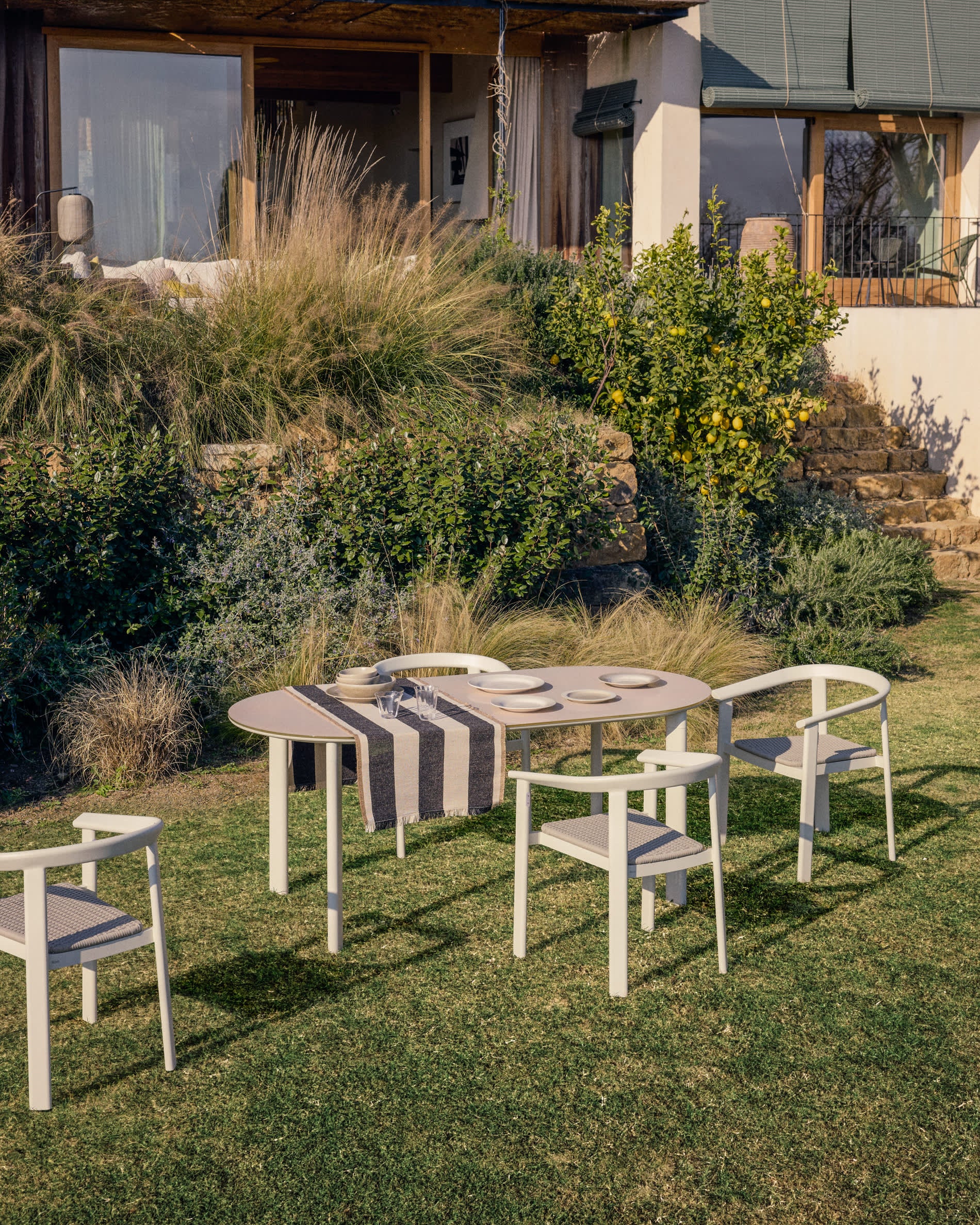 ERICE ecru garden chair