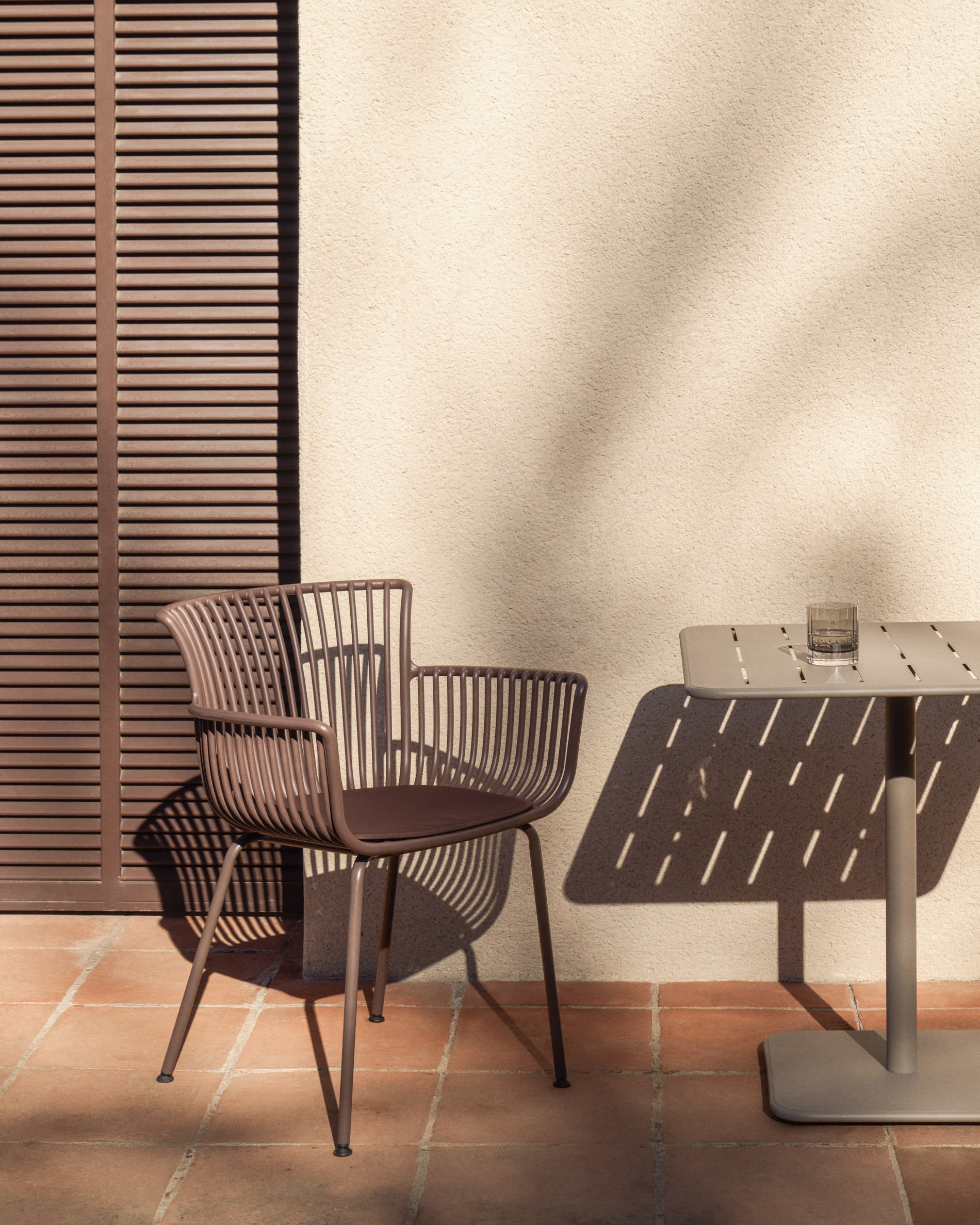 SURPIKA Brown Garden Chair