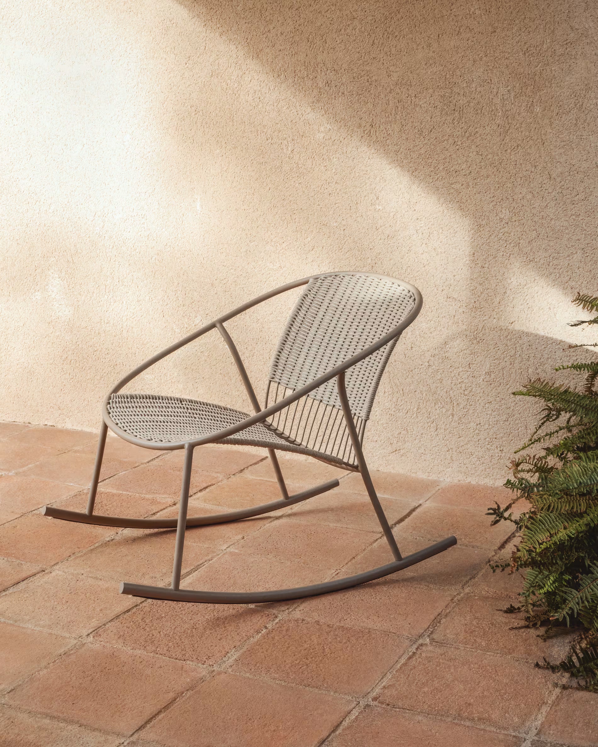 Schaukelstuhl ATRANI beige