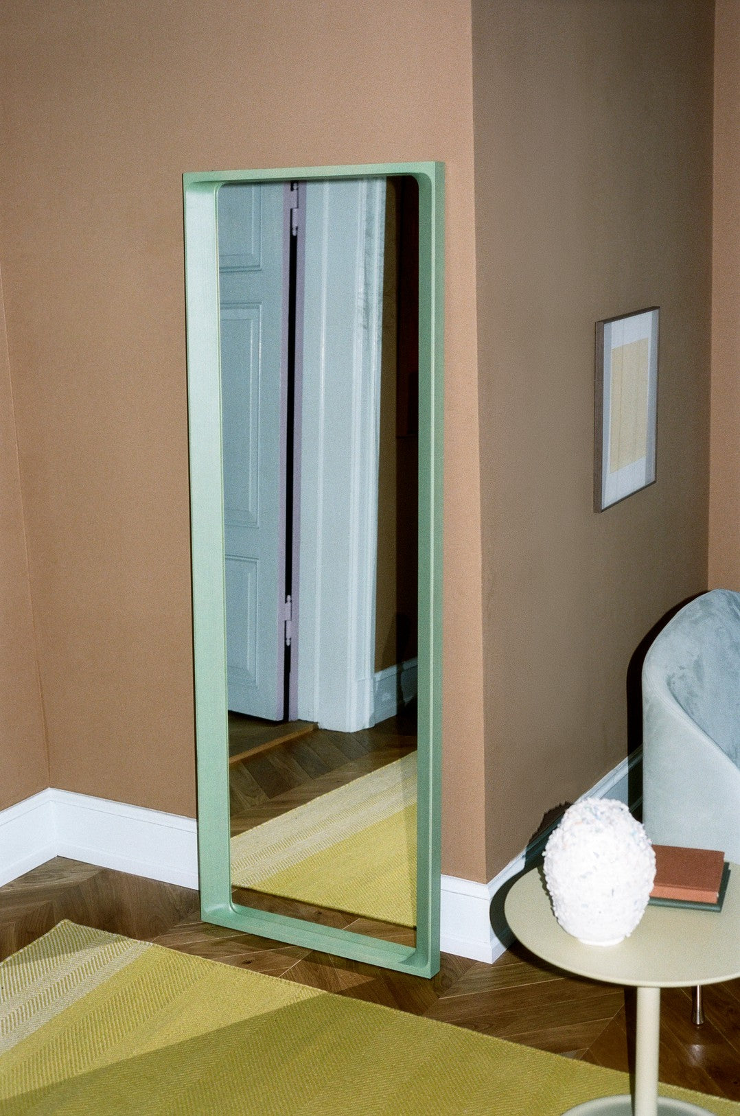 ARCED Mirror Light Green