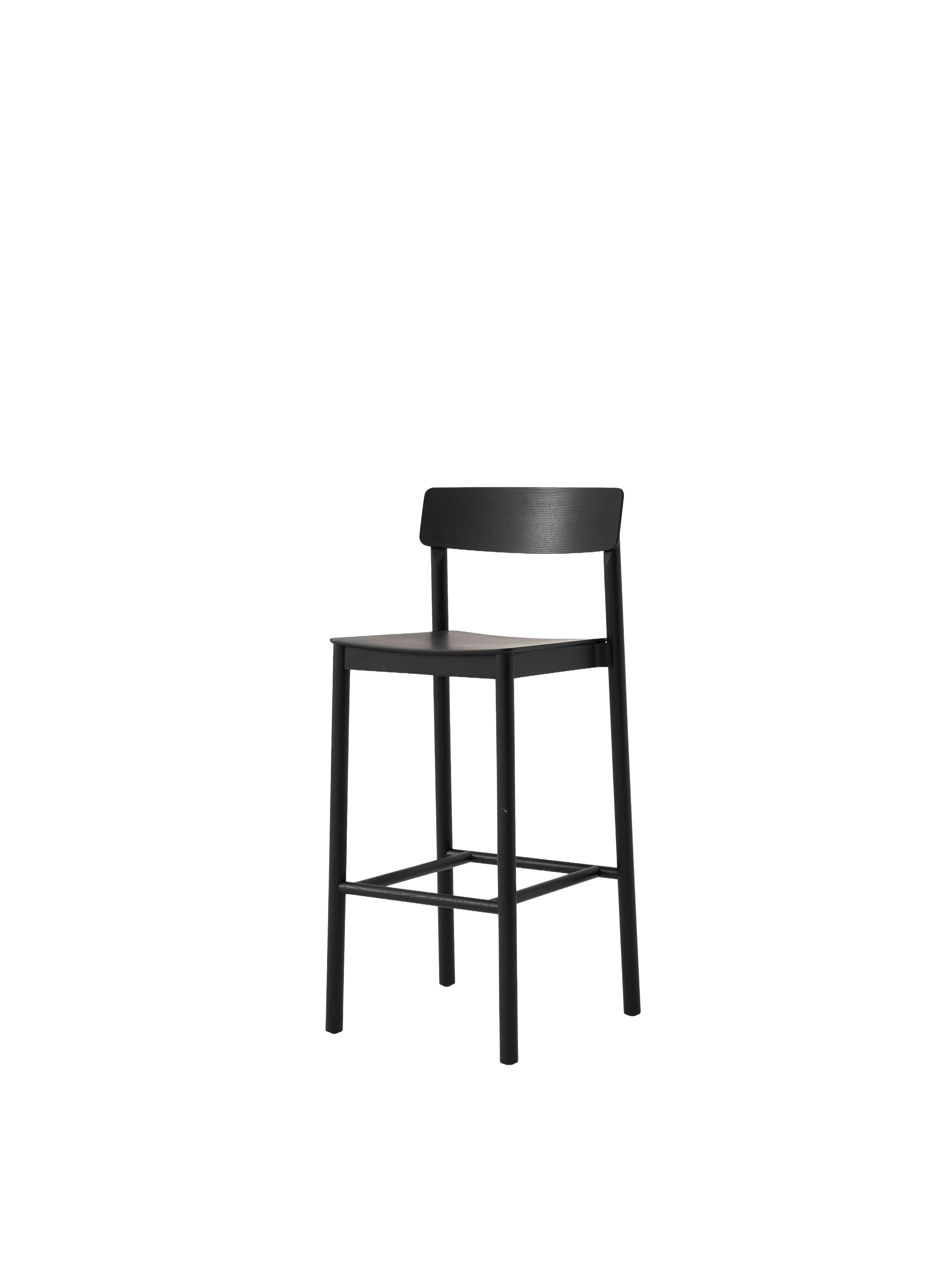 Hocker BETTY aus schwarzem lackiertem Eschenholz