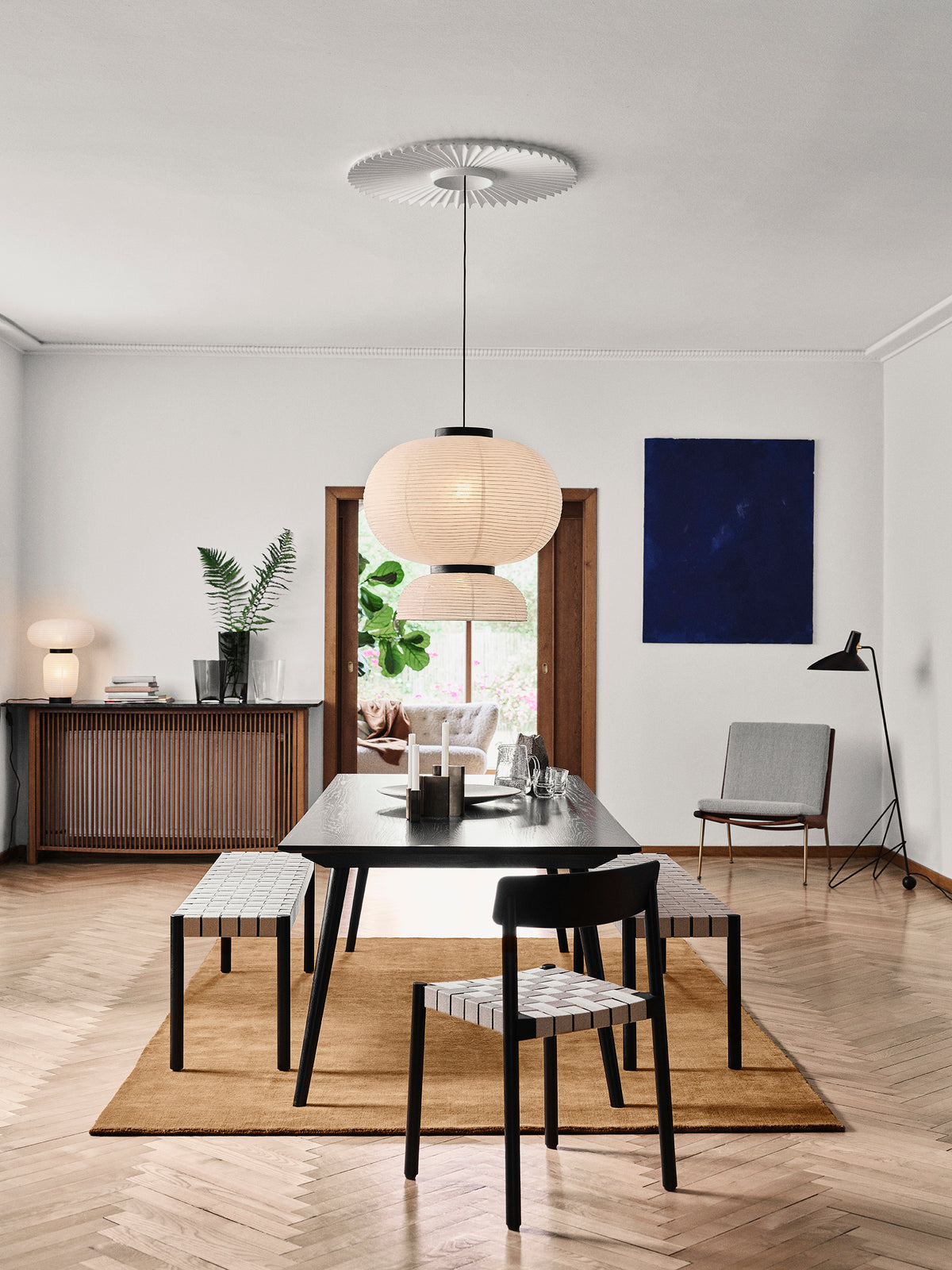 Bank BETTY, beige gewebter Sitz mit schwarz lackierter Esche