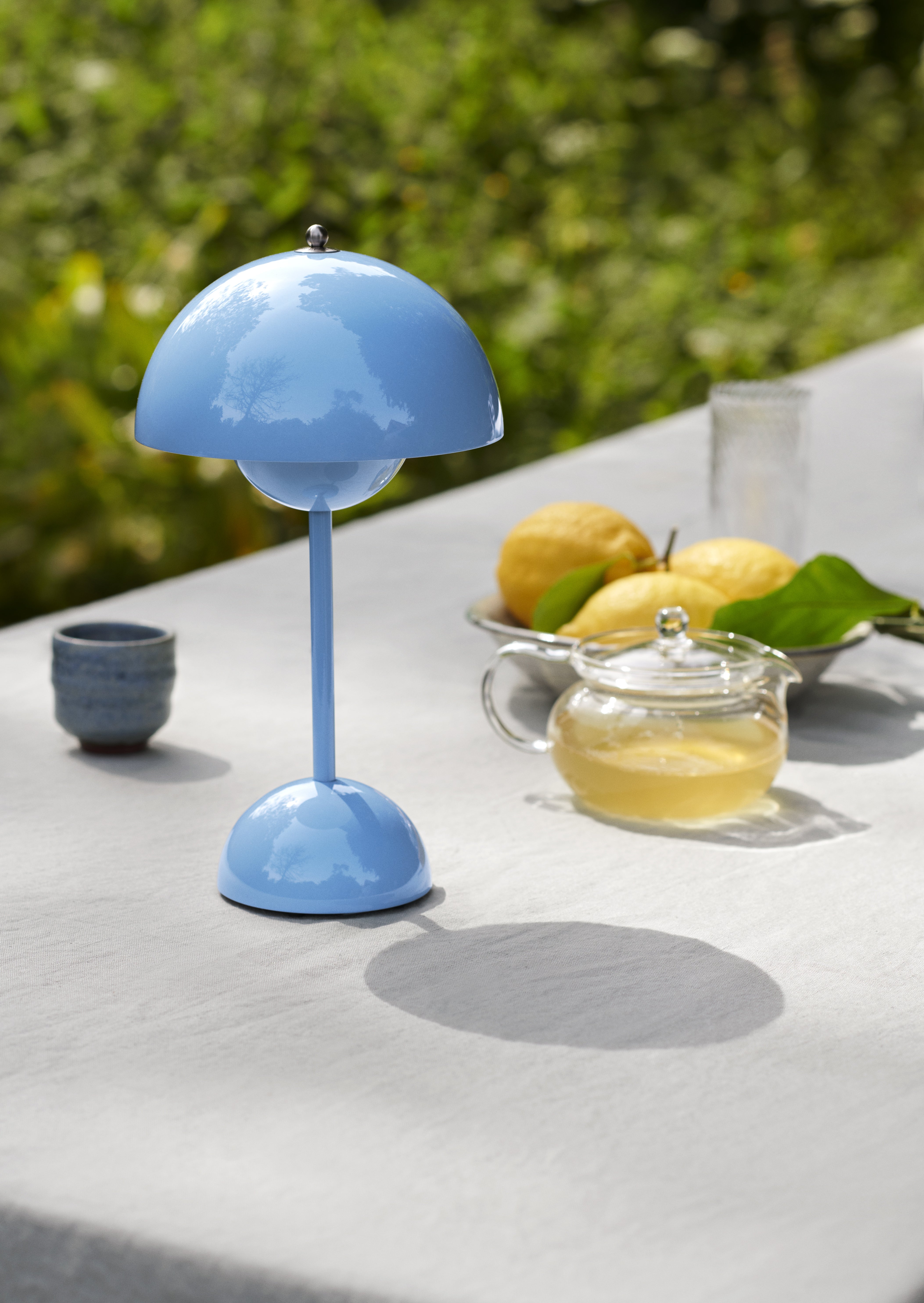 Tragbare Lampe FLOWERPOT VP9 in Blau