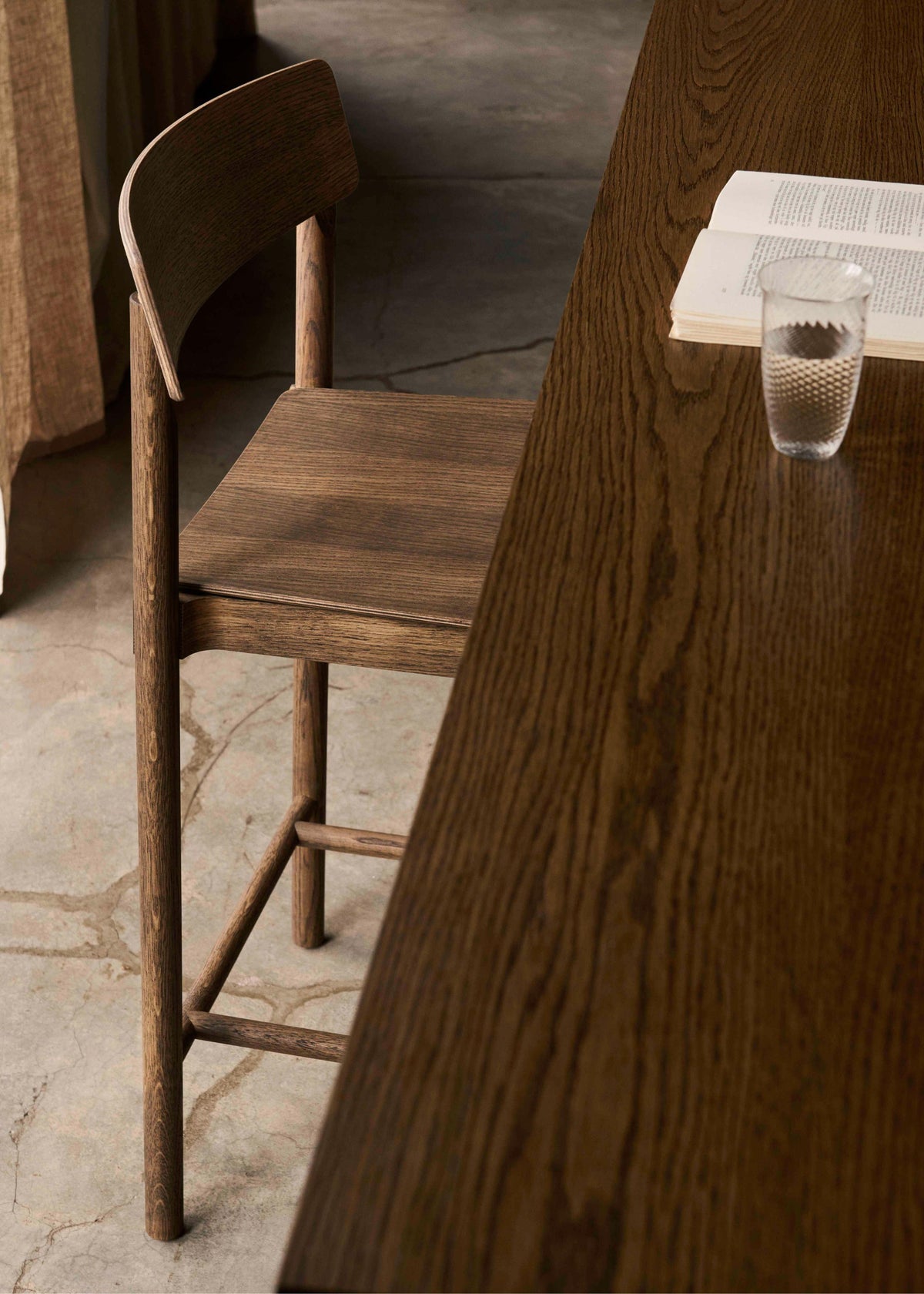 Hocker BETTY lackierter Eiche