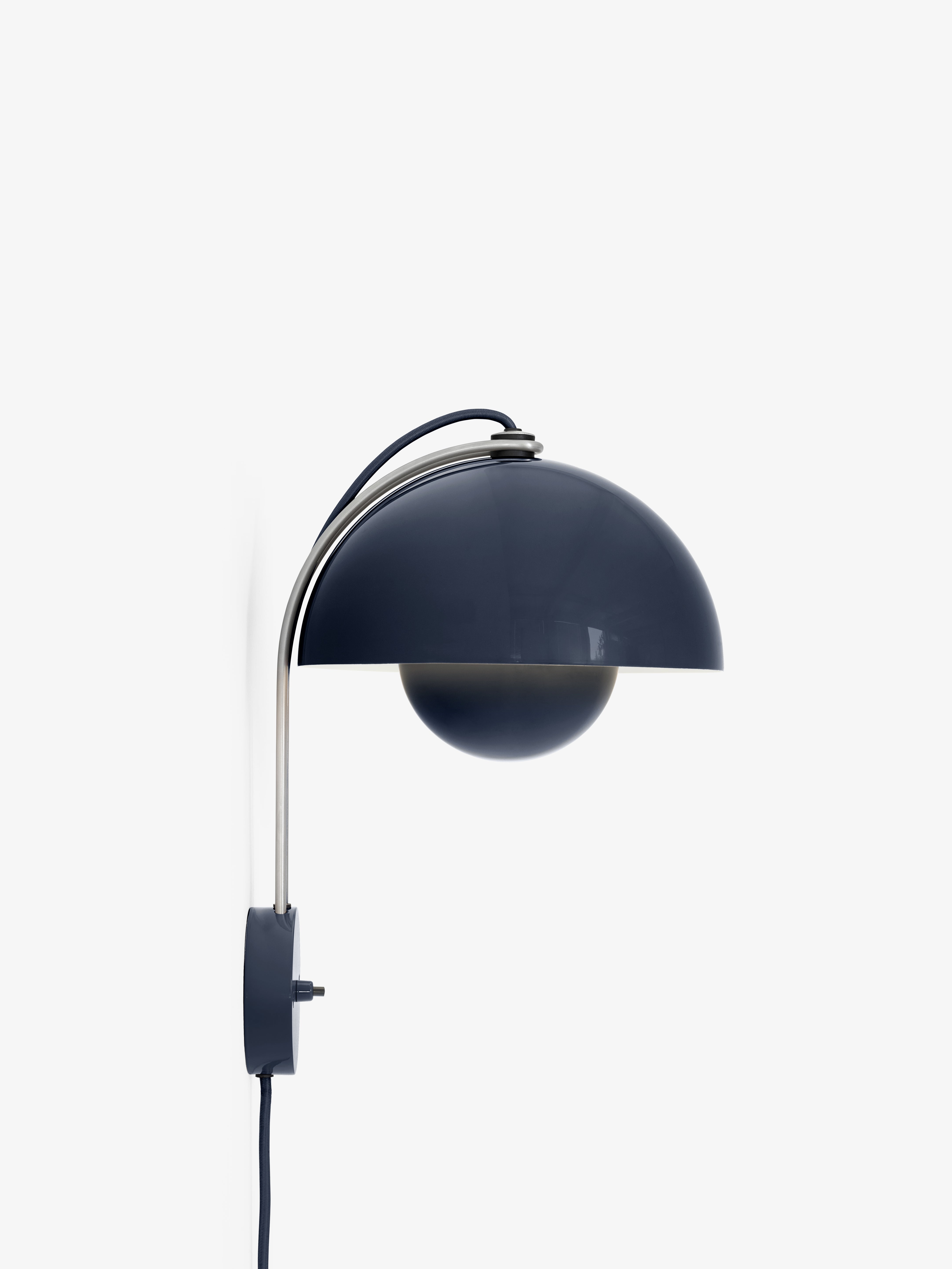 Wandlampe FLOWERPOT VP8, stahlblau