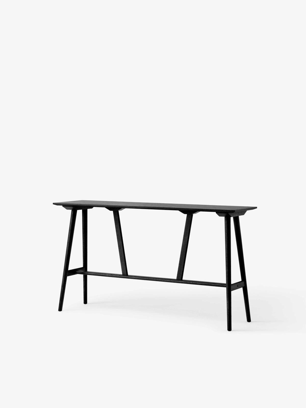 Barhocker IN BETWEEN schwarze lackierte Eiche