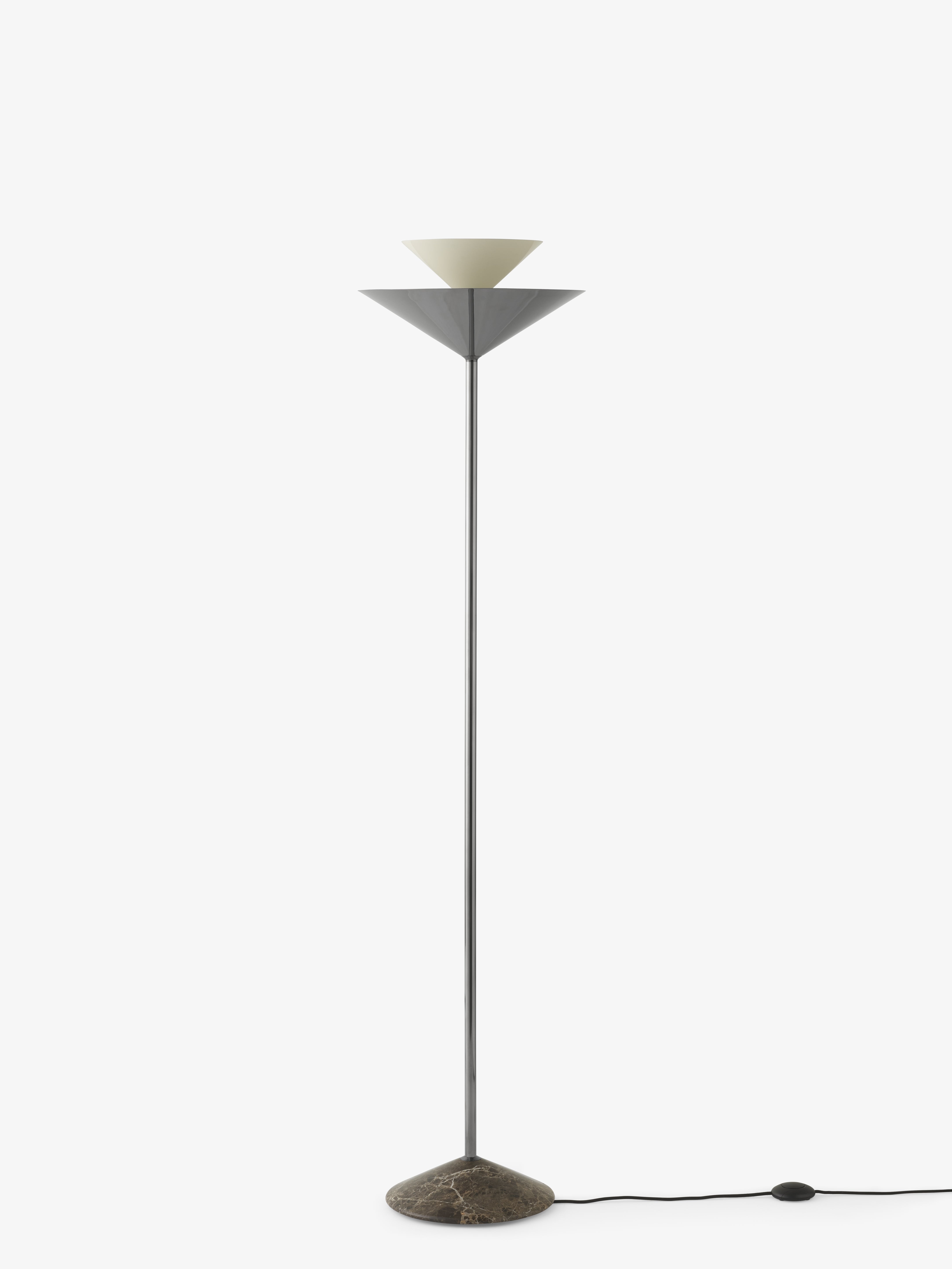 Stehlampe GIO LN28 verchromt mit braunem Marmorsockel