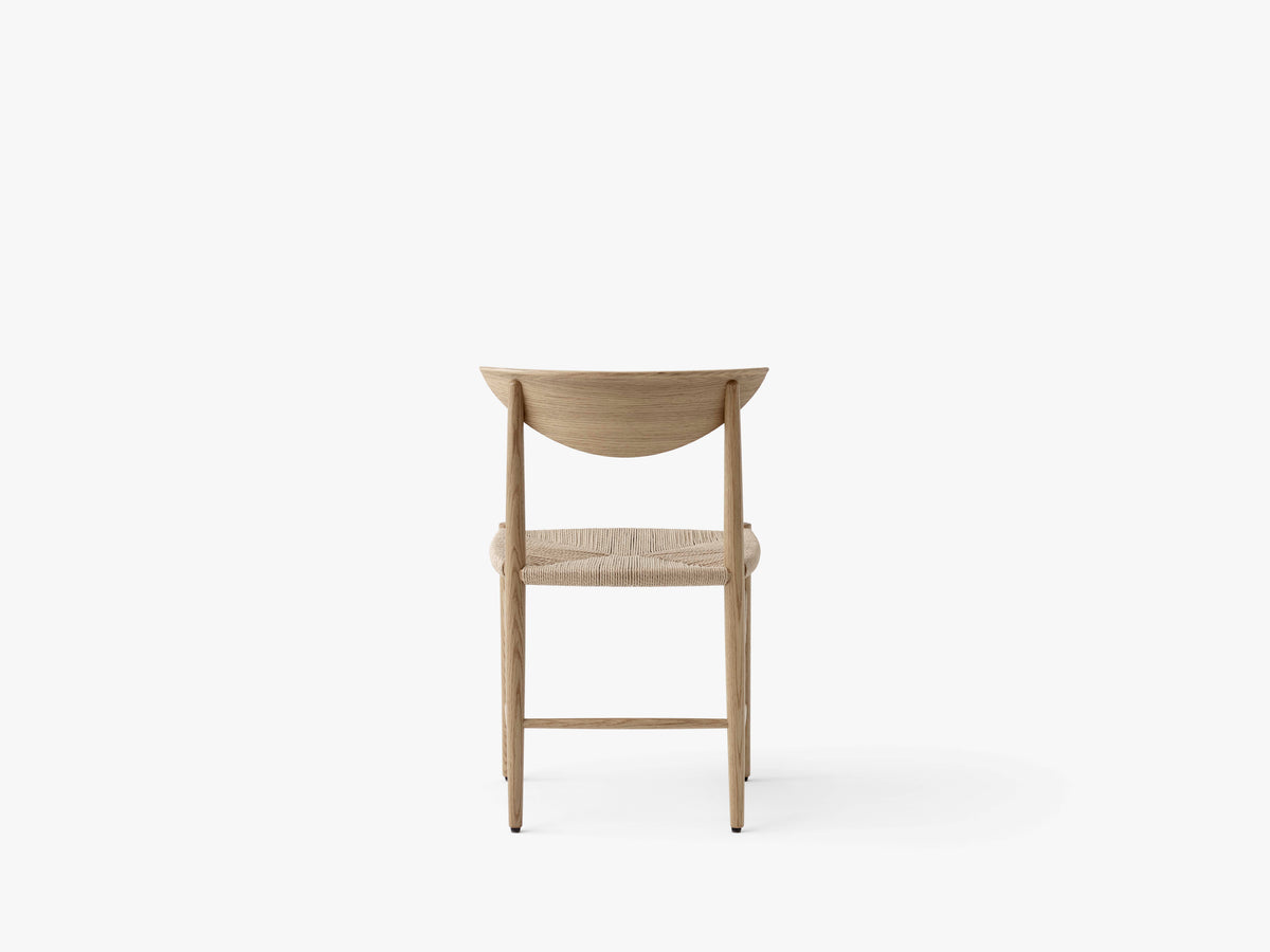 Stuhl DRAWN HM3 geölte Eiche mit gewebtem Sitz