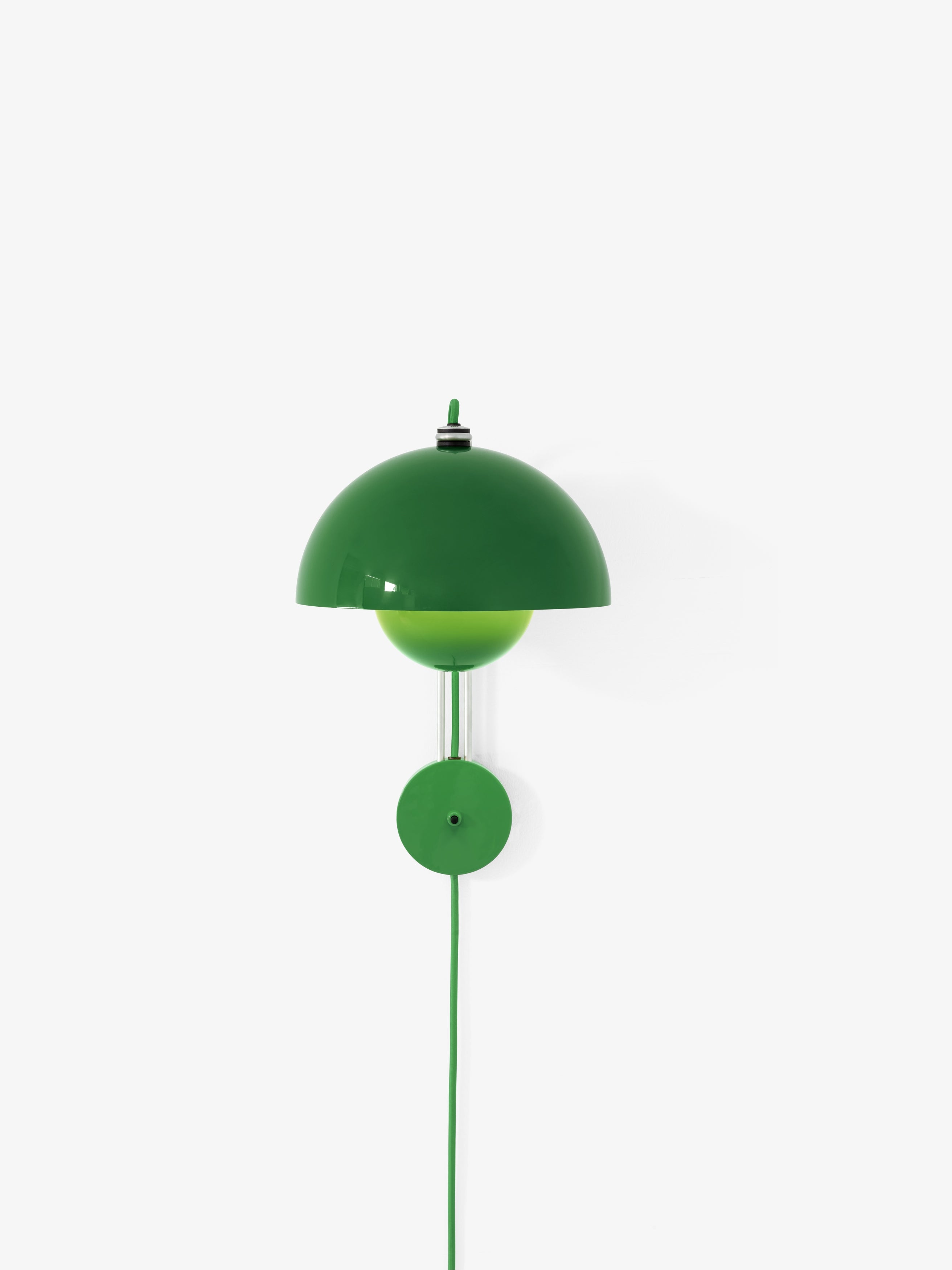 Wandlampe FLOWERPOT VP8 in intensivem Grün