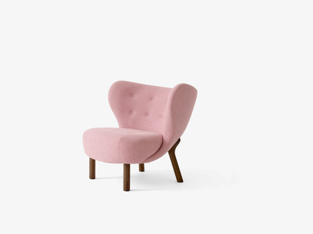 Sessel LITTLE PETRA VB1 gepolstert mit Nussbaumfuß
